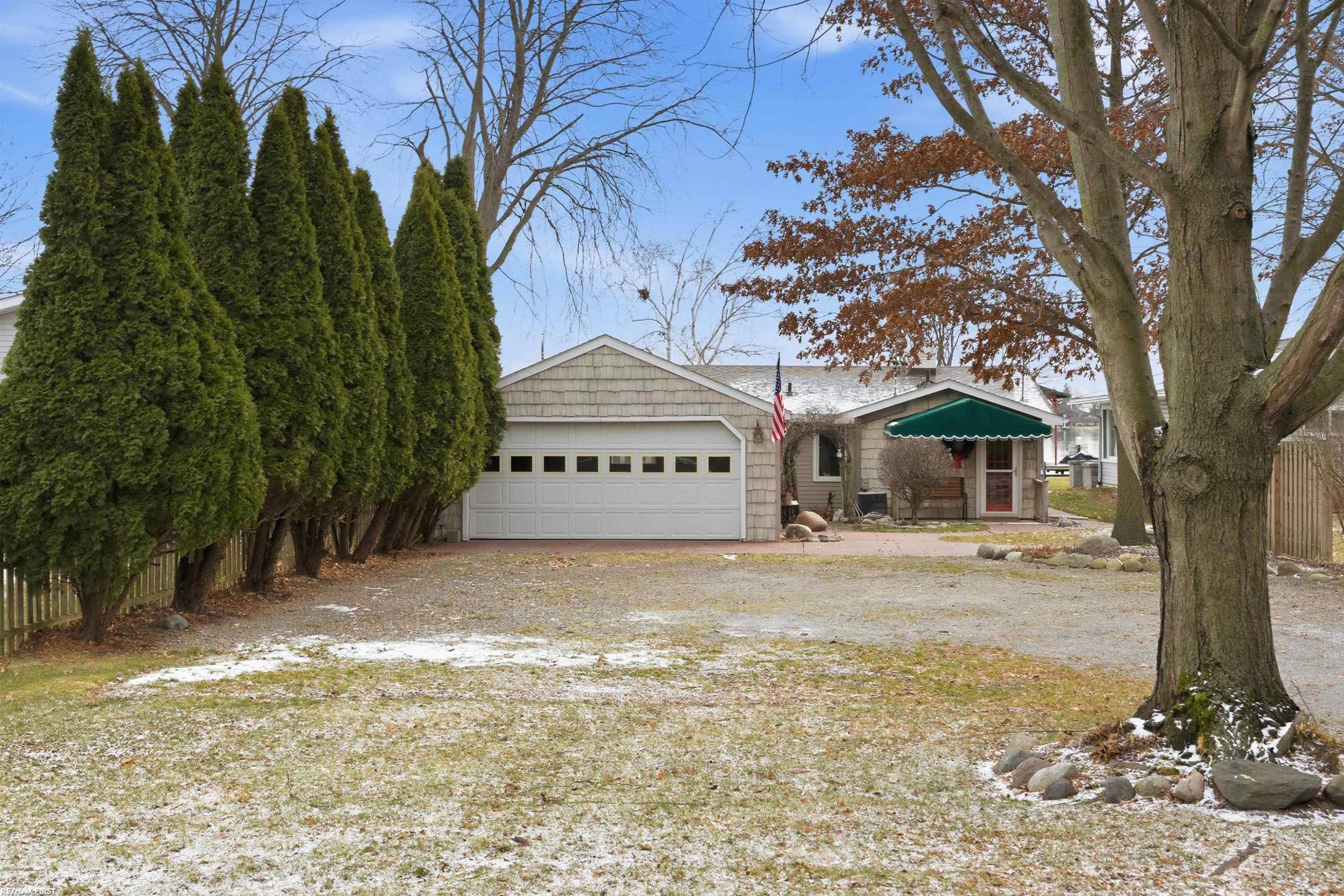 8401 River Road, MI — Photo 49