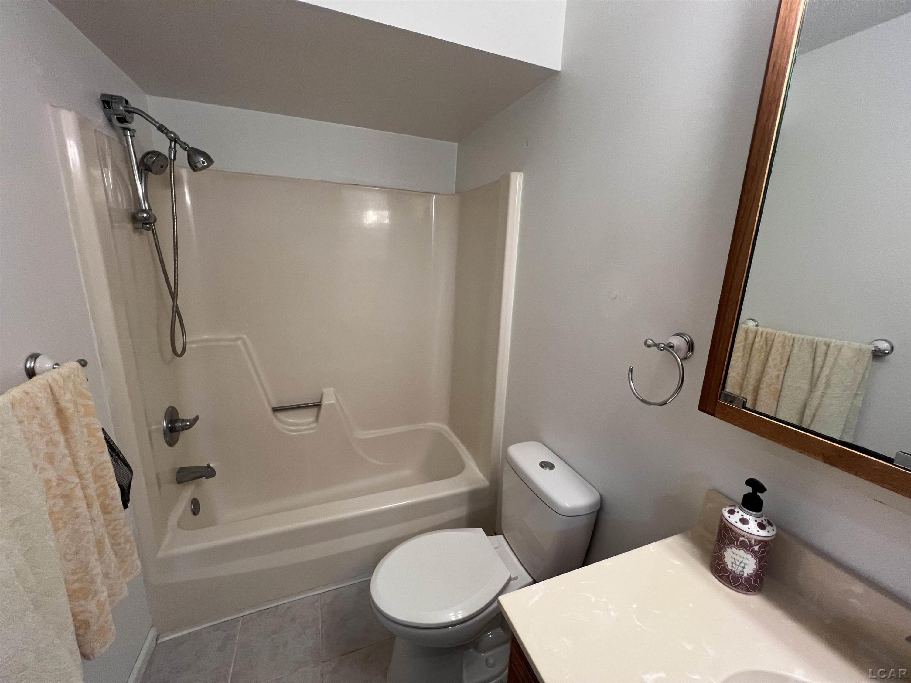 10801 Siam Court, Brooklyn, MI 49230 — Photo 18