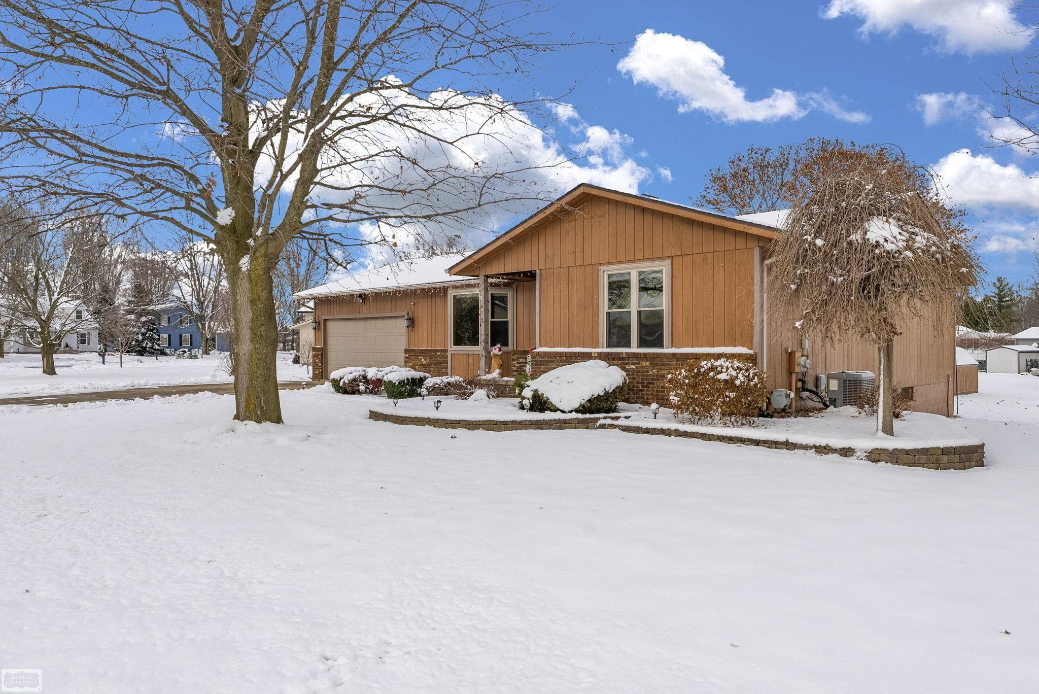 415 W Winds Drive, Almont, MI 48003 — Photo 4