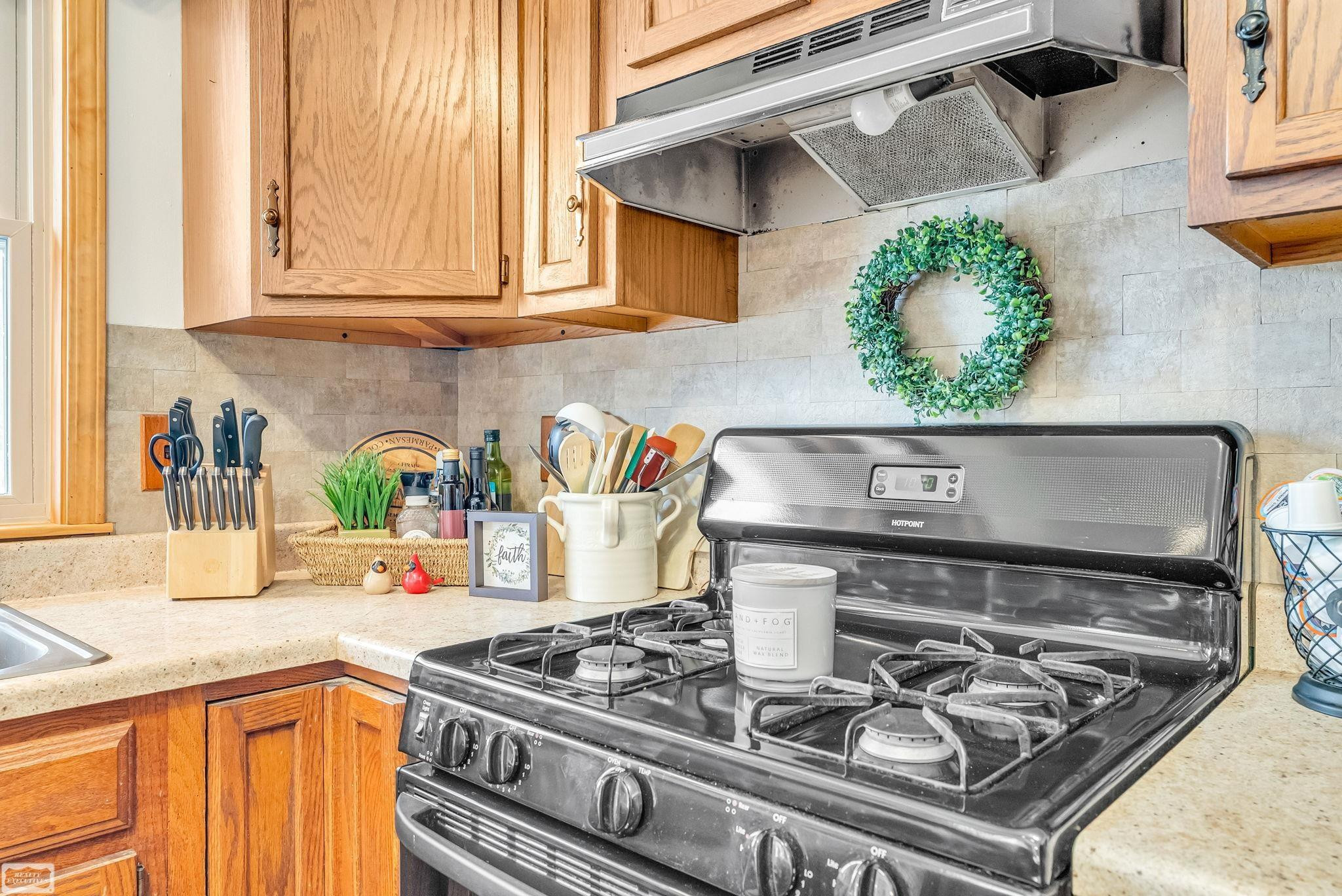 415 W Winds Drive, Almont, MI 48003 — Photo 19