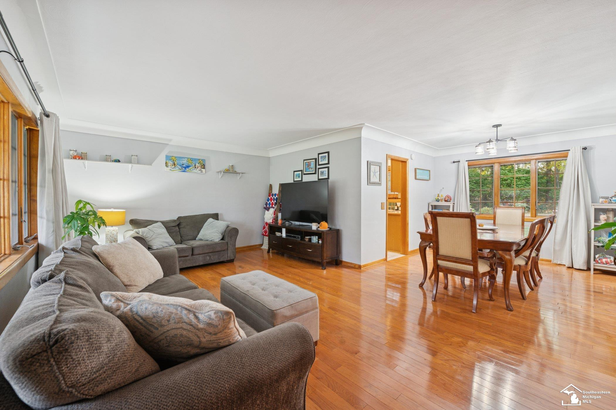 7227 Kenilworth Drive, Lambertville, MI 48144 — Photo 4