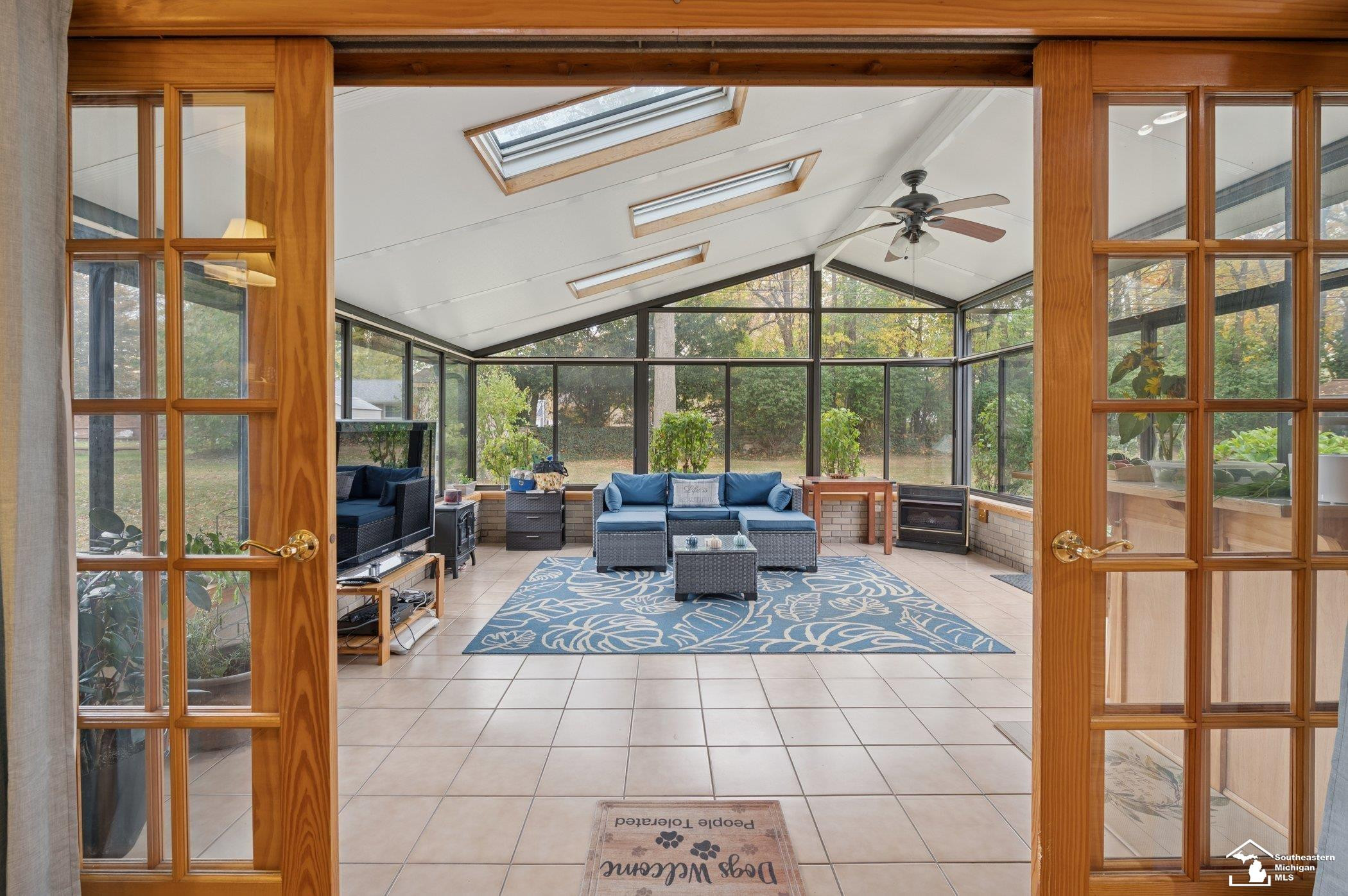7227 Kenilworth Drive, Lambertville, MI 48144 — Photo 15