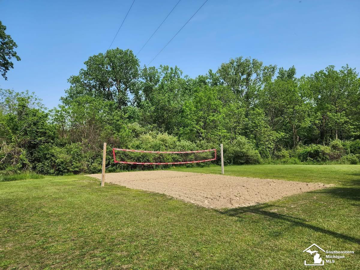 7227 Kenilworth Drive, Lambertville, MI 48144 — Photo 46