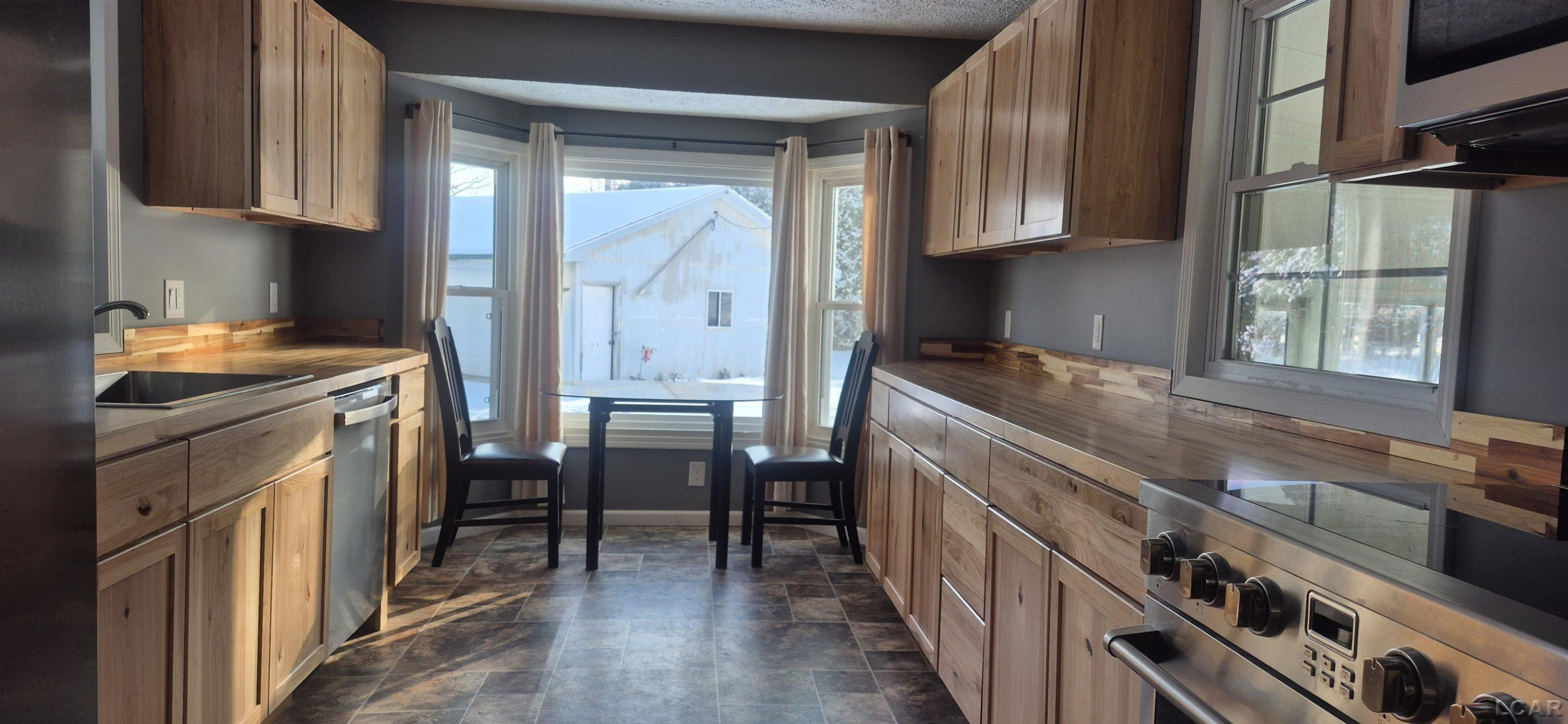 118 Drew Avenue, Deerfield, MI 49238 — Photo 3