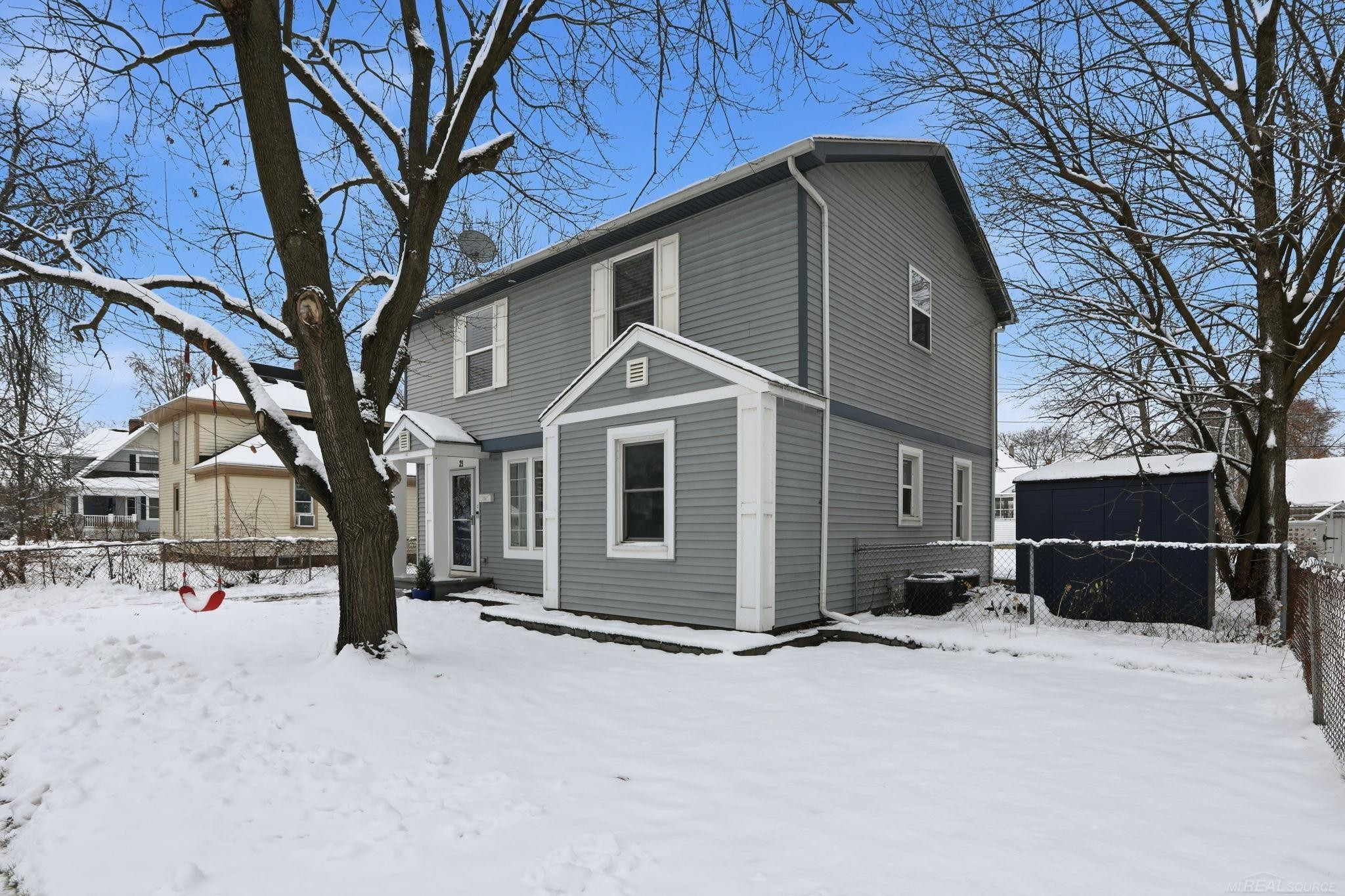 21 N Andrews Street, Lake Orion, MI 48362 — Photo 4
