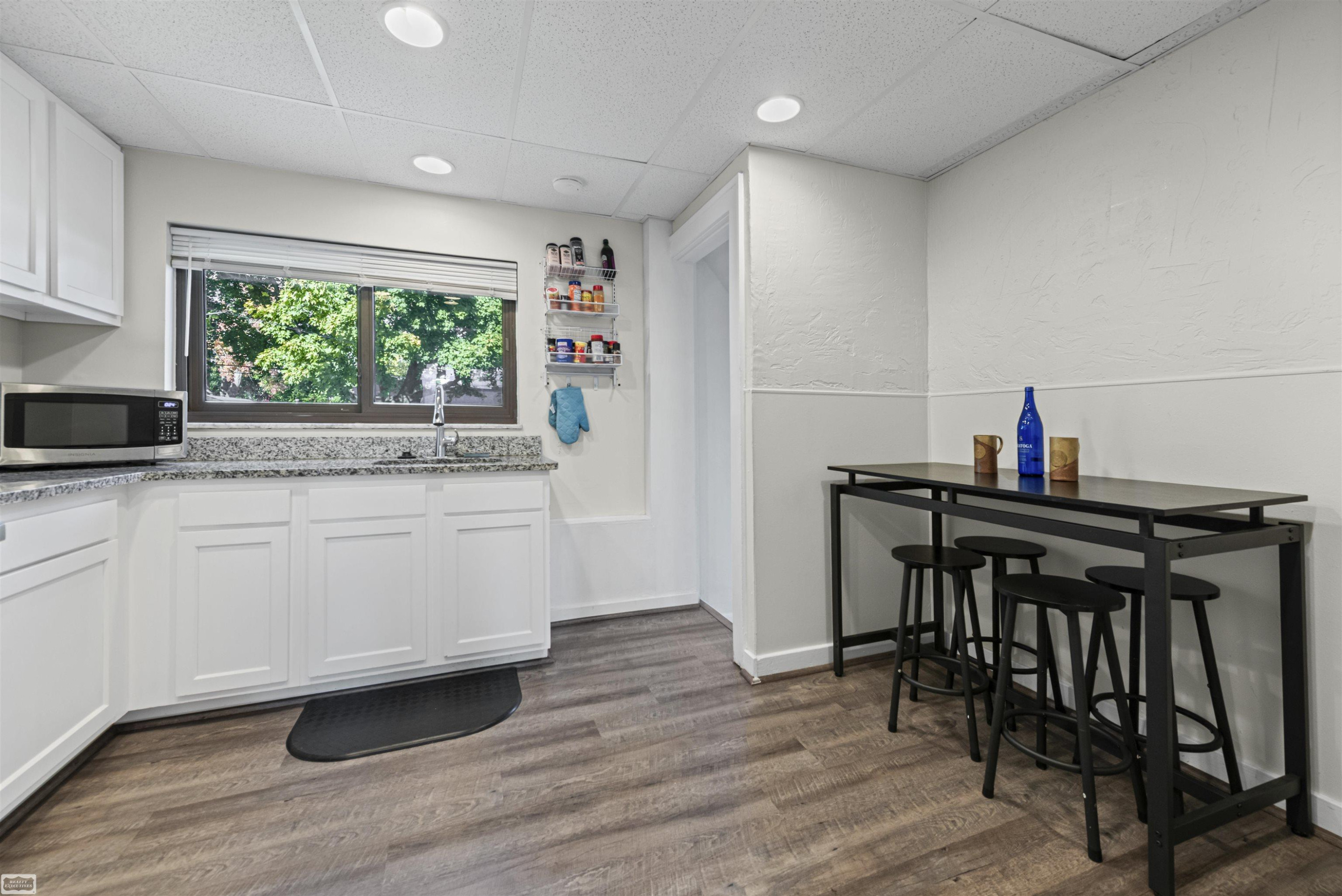 35 Michigan Avenue, Mount Clemens, MI 48043 — Photo 7