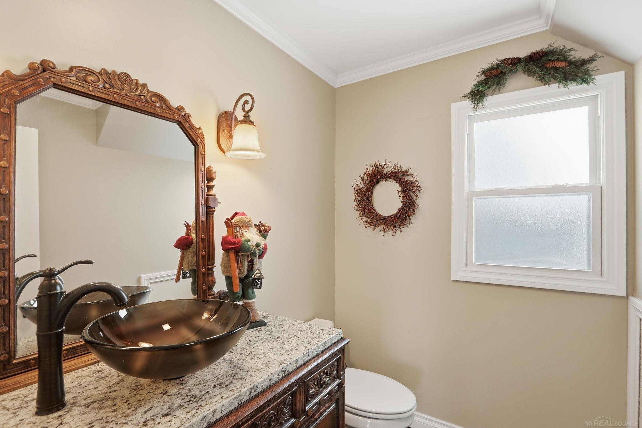 21 N Andrews Street, Lake Orion, MI 48362 — Photo 12