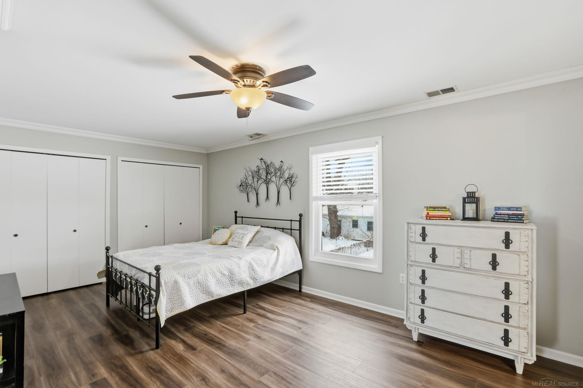 21 N Andrews Street, Lake Orion, MI 48362 — Photo 16