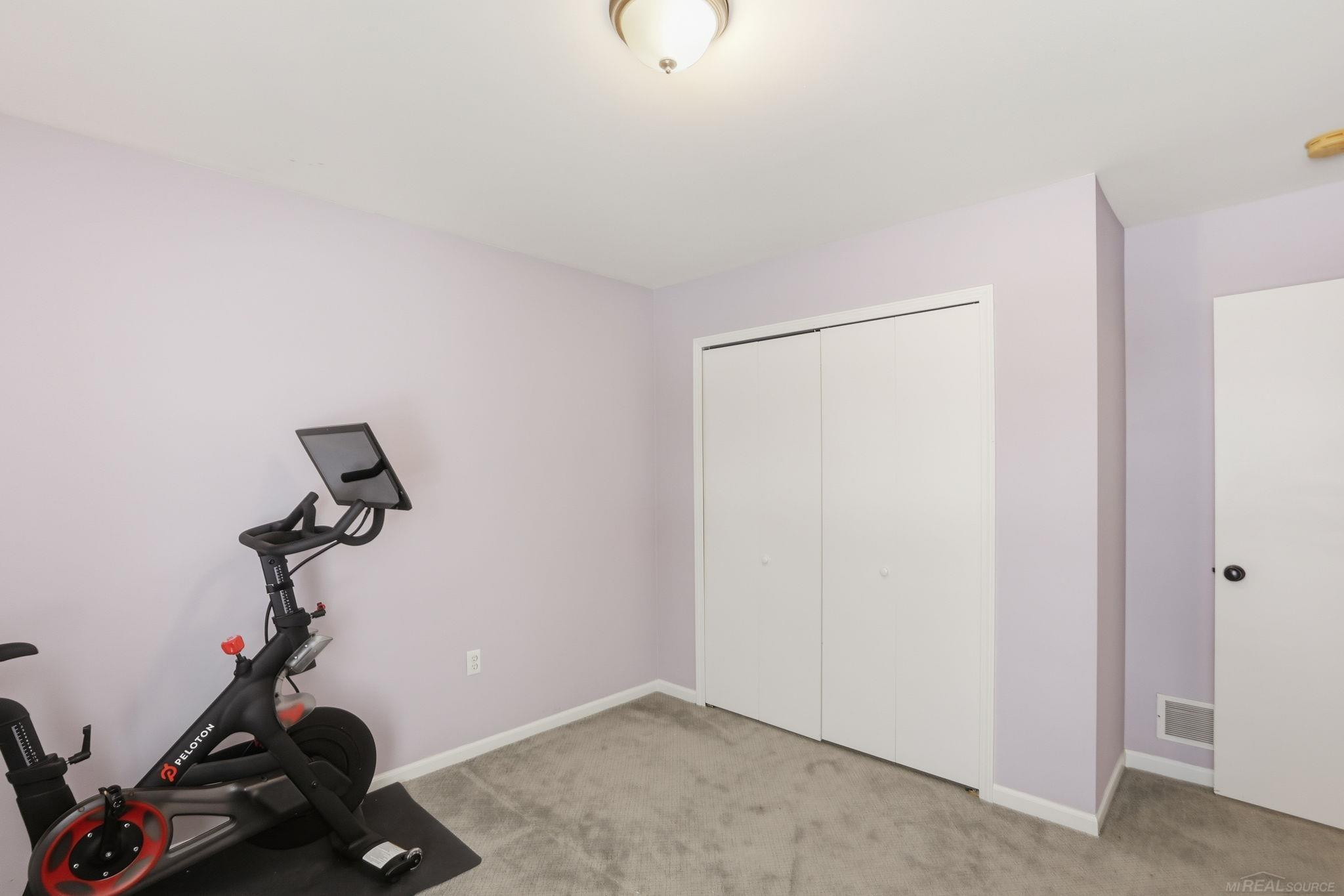 21 N Andrews Street, Lake Orion, MI 48362 — Photo 23