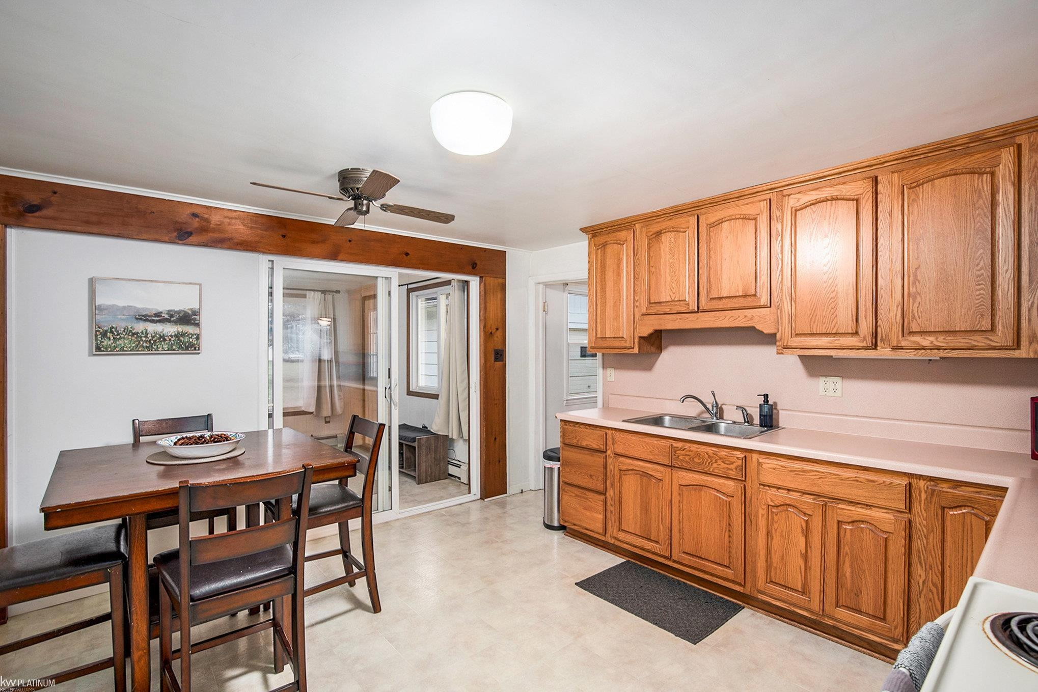 122 Gaige Street, Croswell, MI 48422 — Photo 10