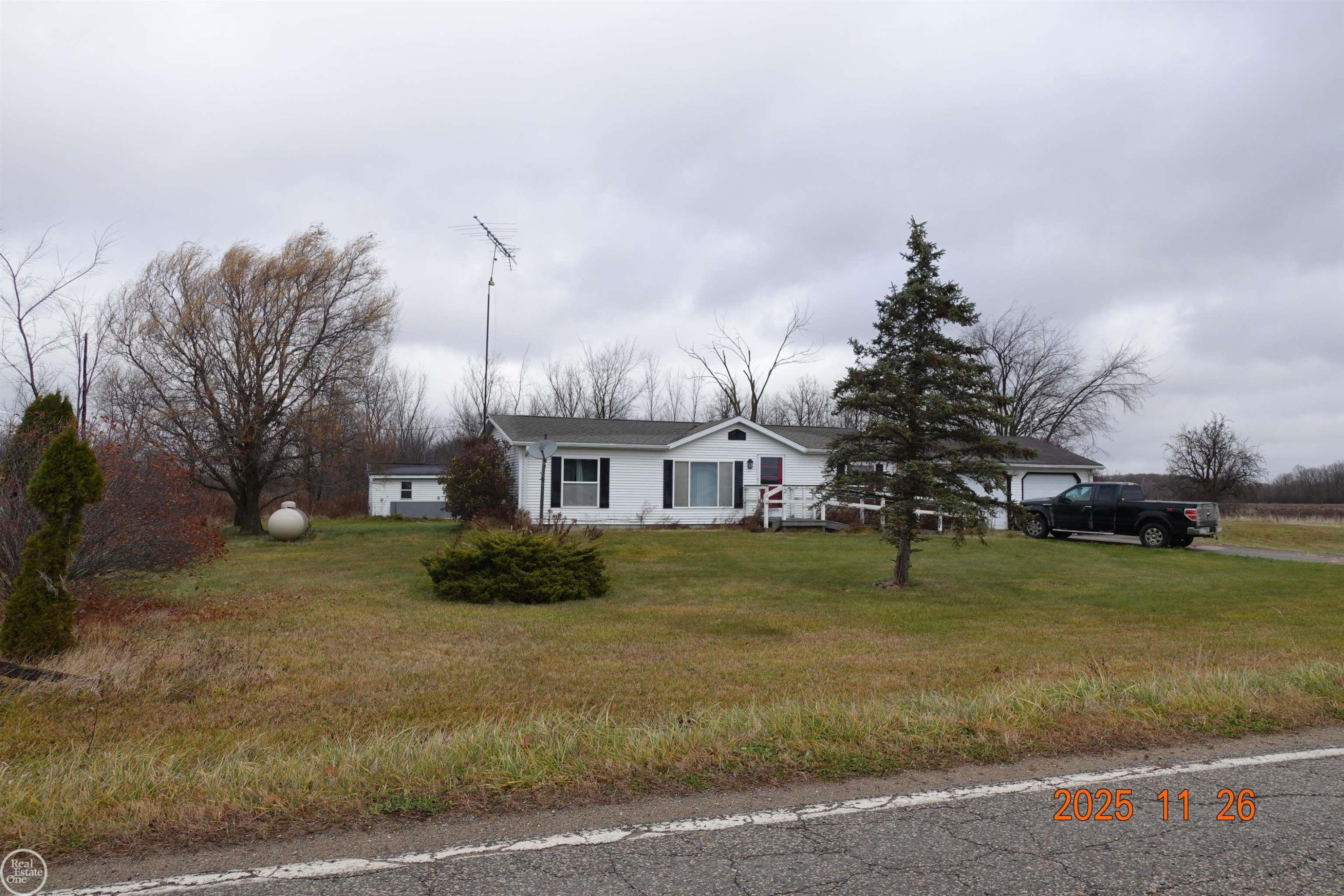 5975 E BEAL CITY Road, Mount Pleasant, MI 48858 — front exterior