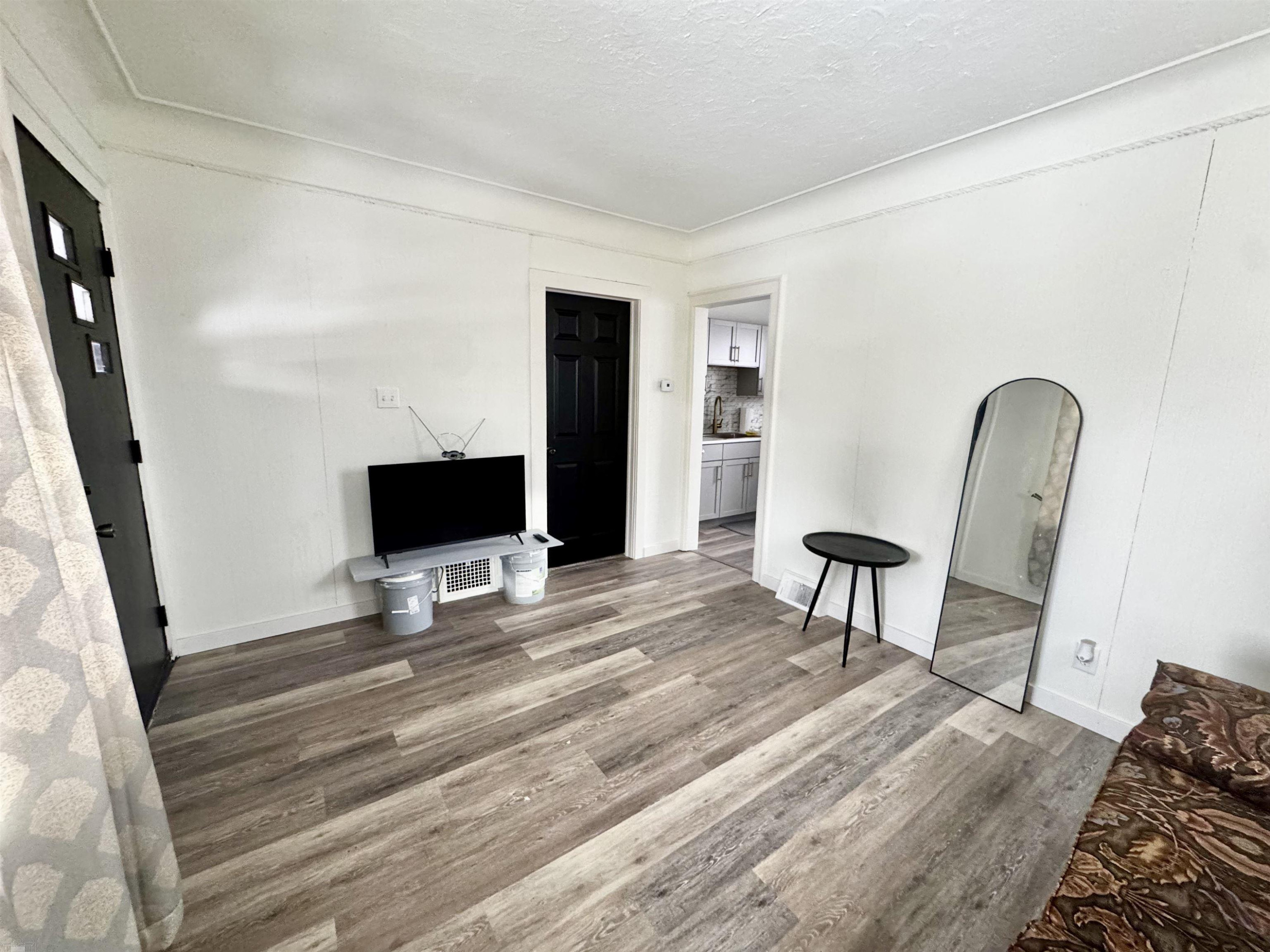 5210 Farmbrook Street, Detroit, MI 48224 — Photo 11