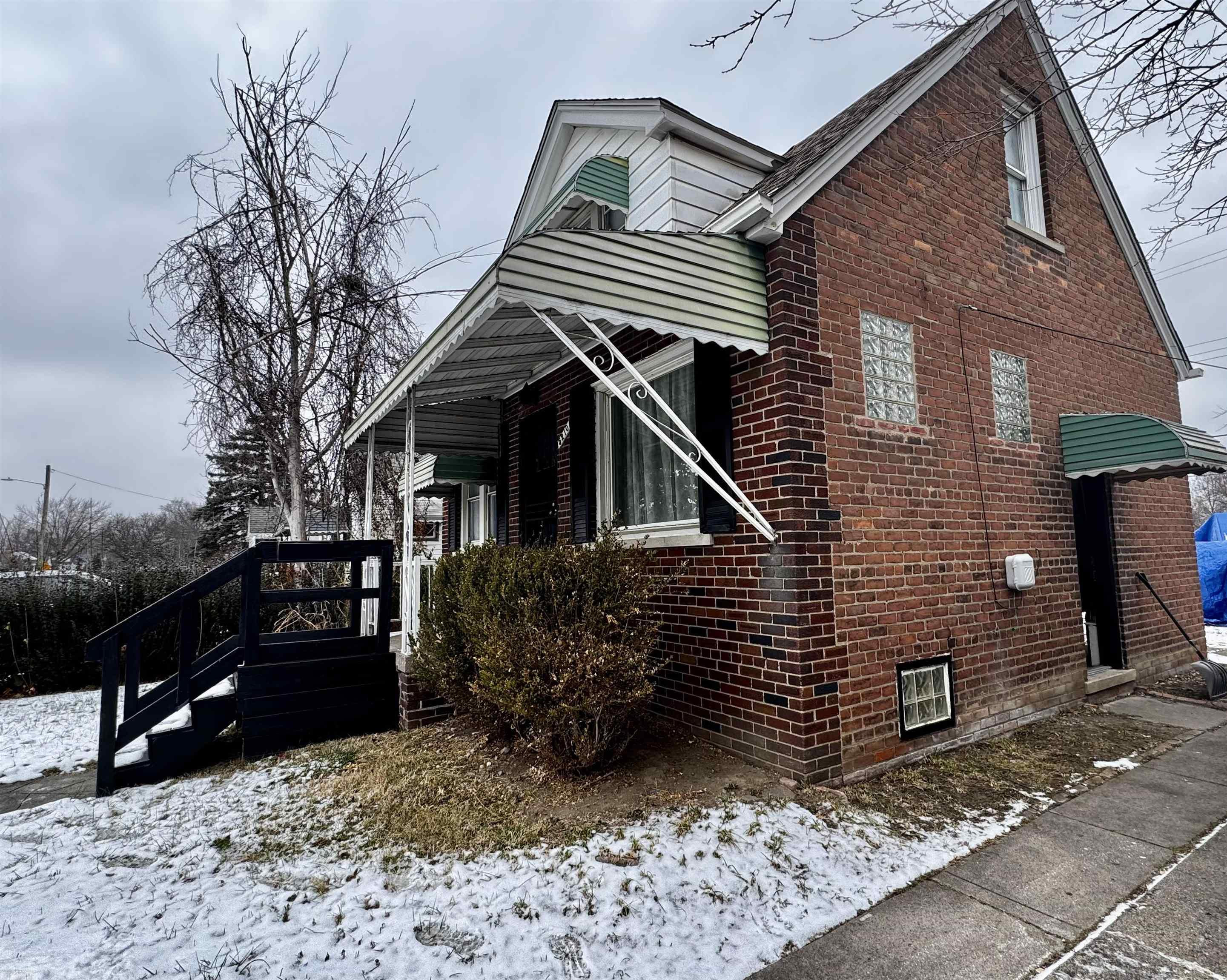 5210 Farmbrook Street, Detroit, MI 48224 — Photo 32