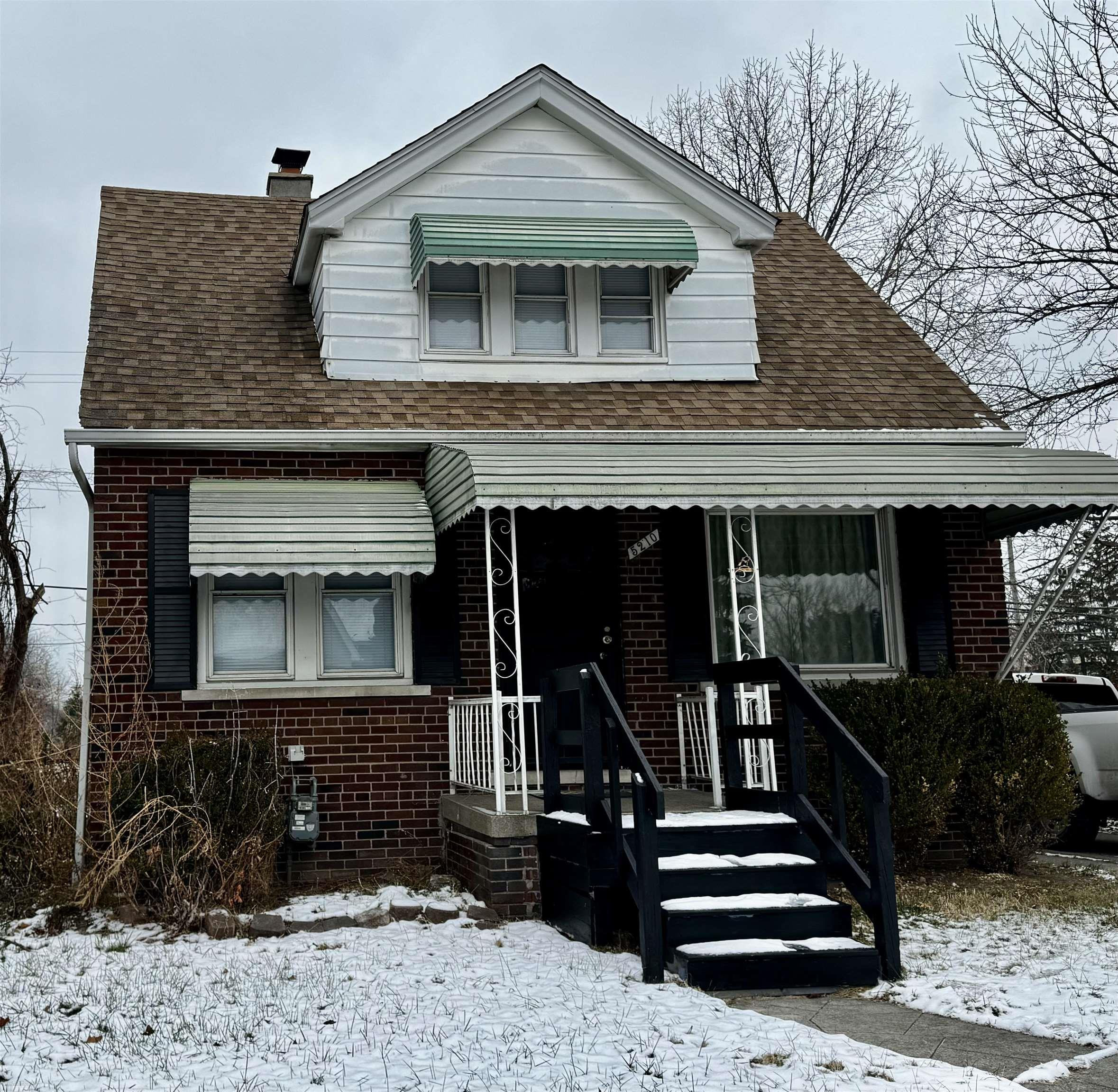 5210 Farmbrook Street, Detroit, MI 48224 — Photo 2