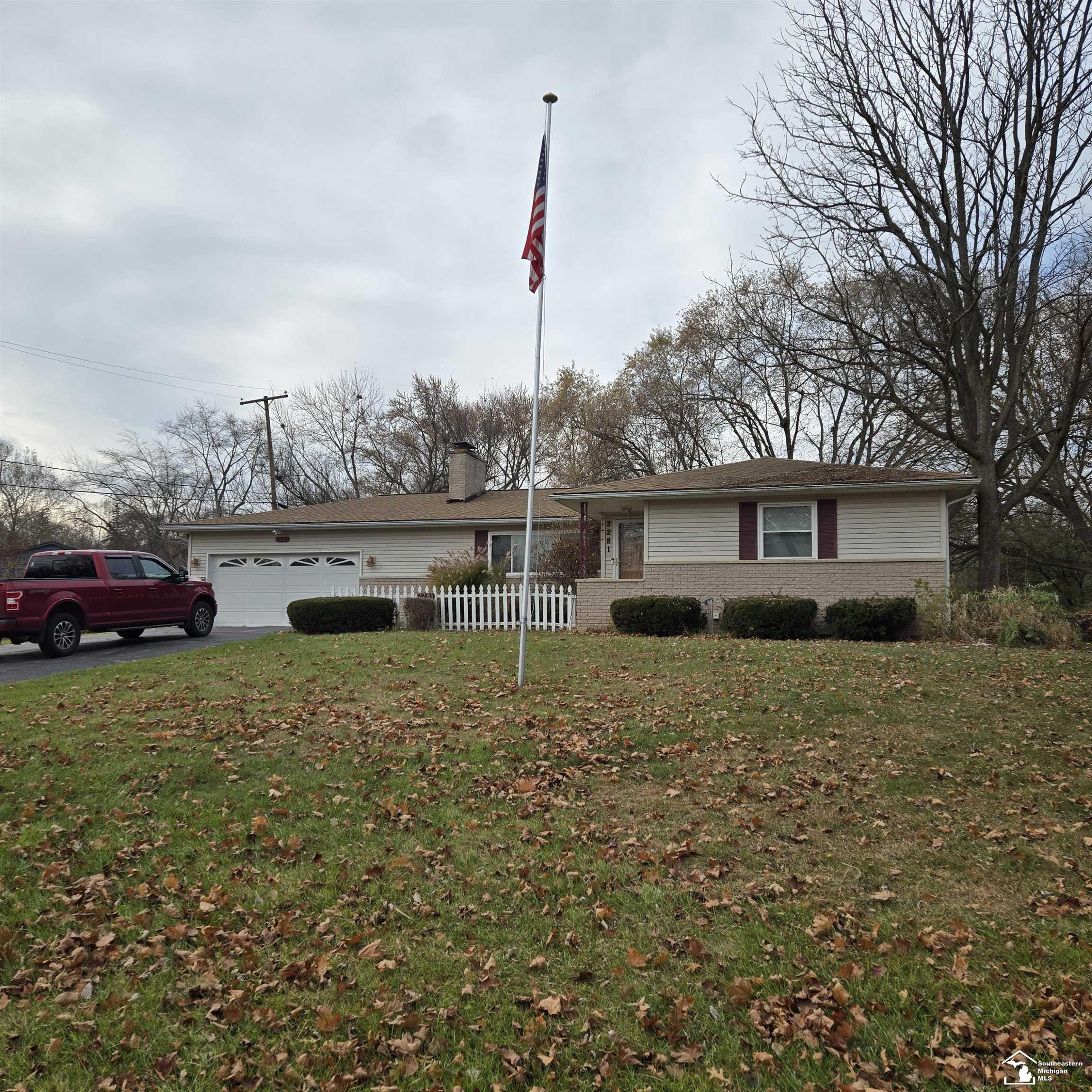 2281 Valley Drive, Ypsilanti, MI 48197 — Photo 2