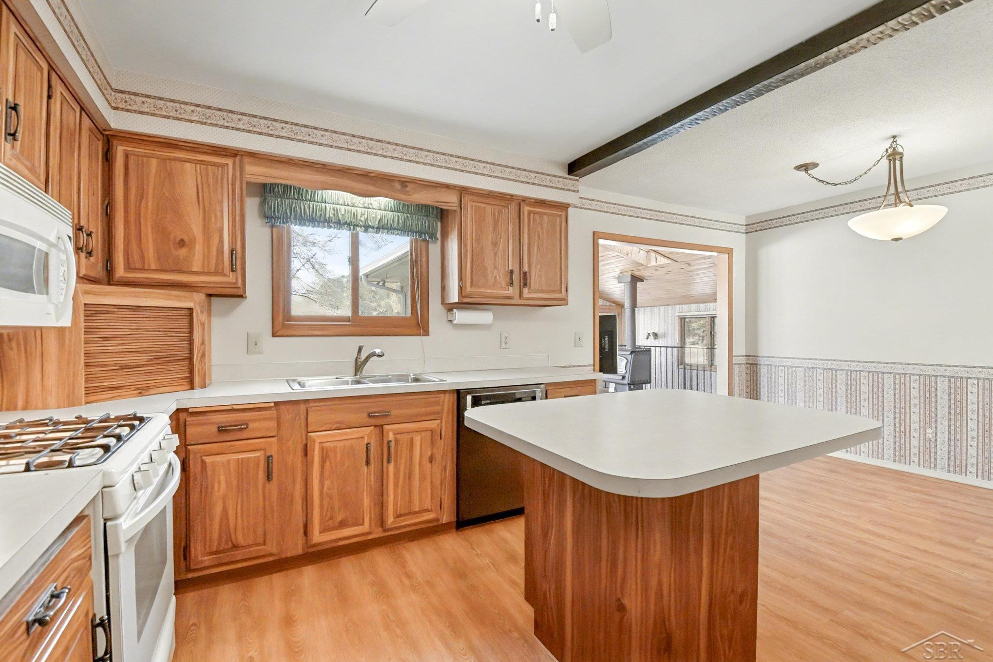 2347 Amelith Road, Bay City, MI 48706 — Photo 3