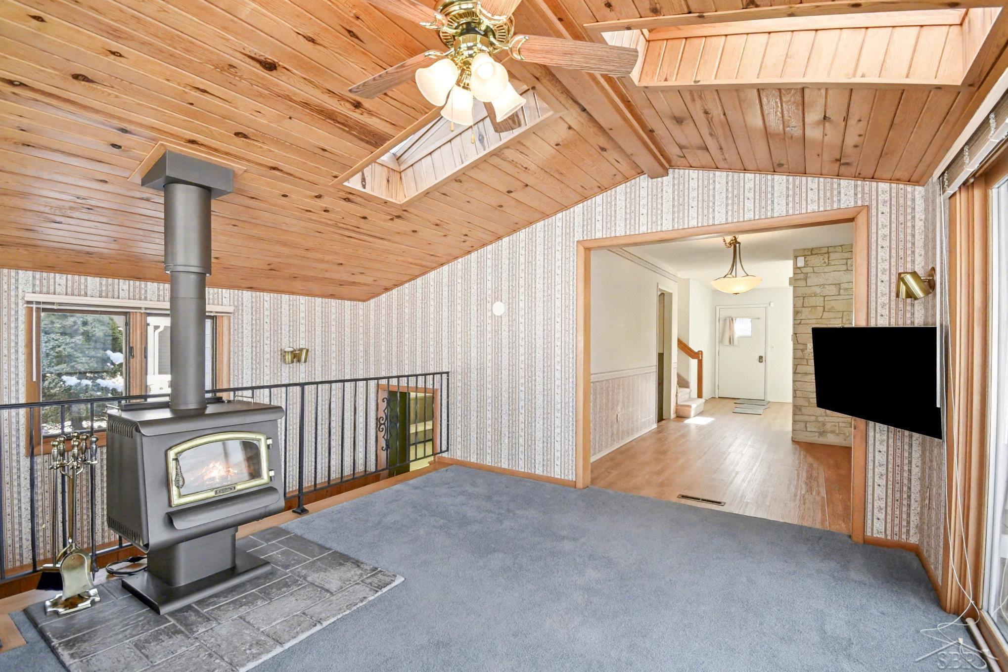 2347 Amelith Road, Bay City, MI 48706 — Photo 9