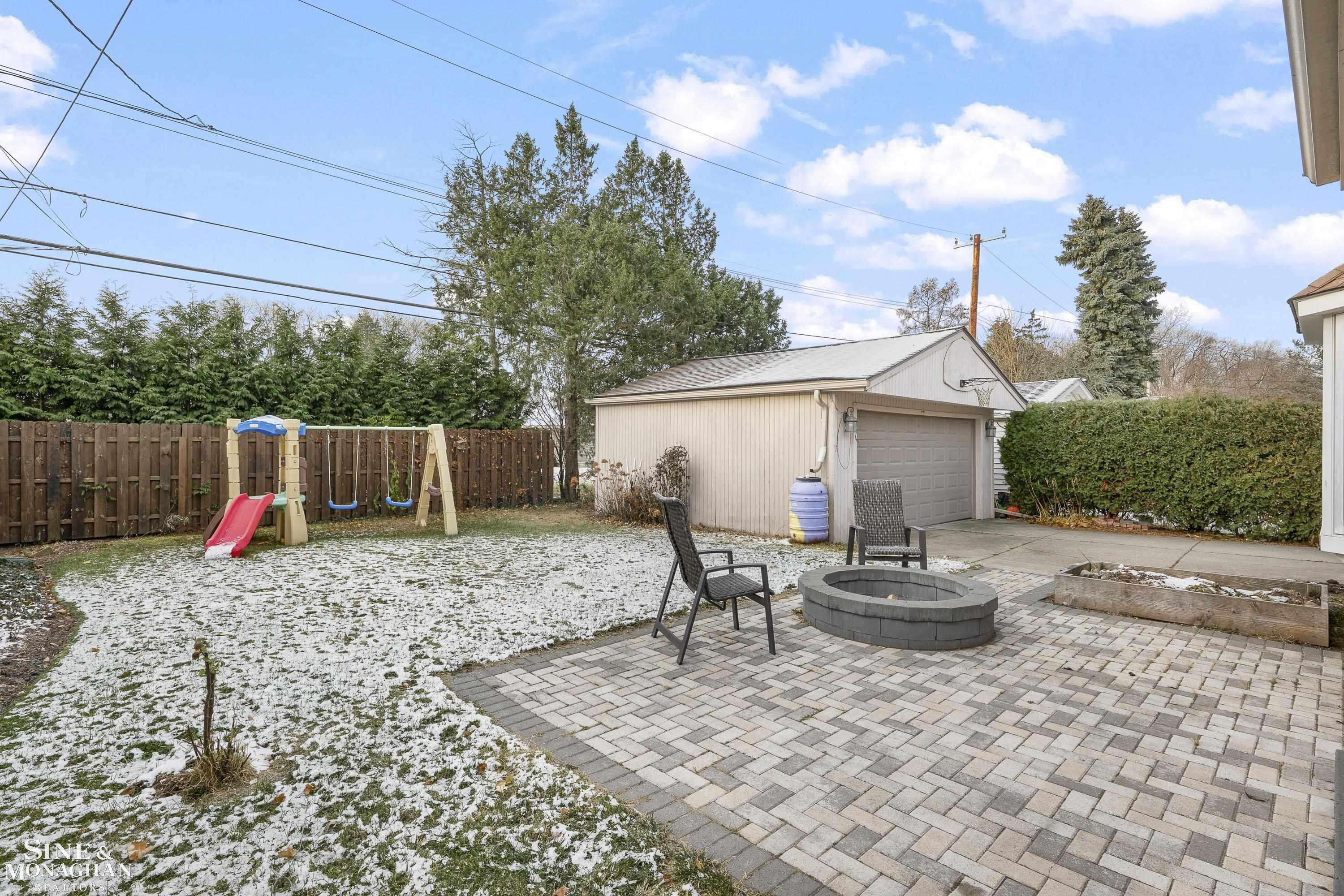 65 Vernier Road, Grosse Pointe Shores, MI 48236 — Photo 27
