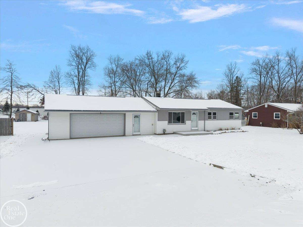 4490 Marcella Drive, Shelby Twp, MI 48317 — Photo 4