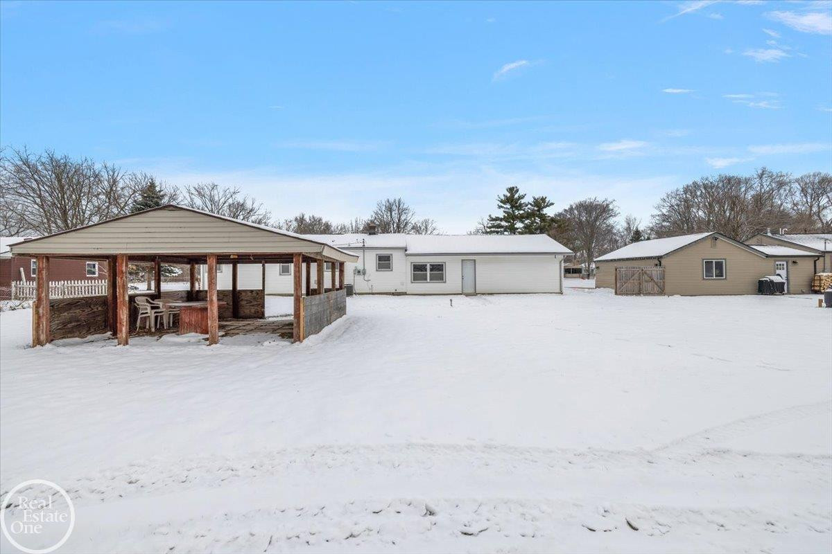 4490 Marcella Drive, Shelby Twp, MI 48317 — Photo 9