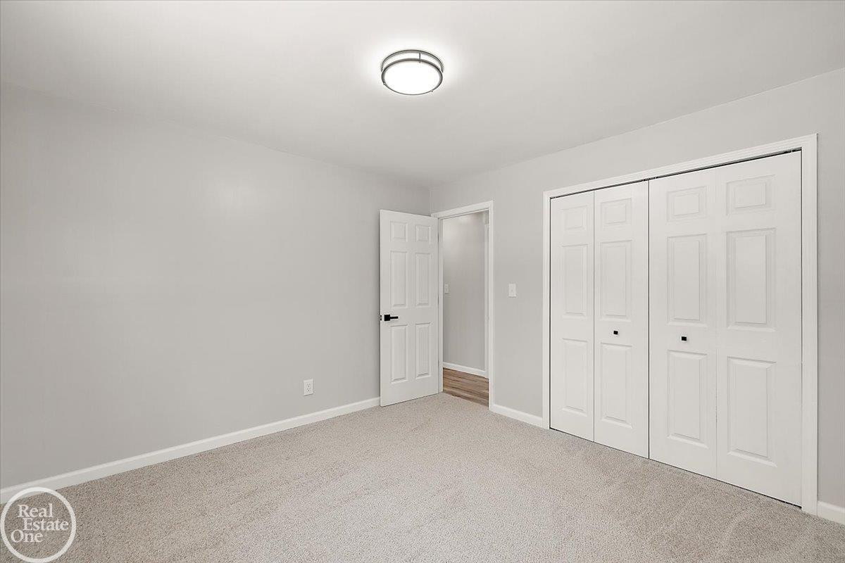 4490 Marcella Drive, Shelby Twp, MI 48317 — Photo 32