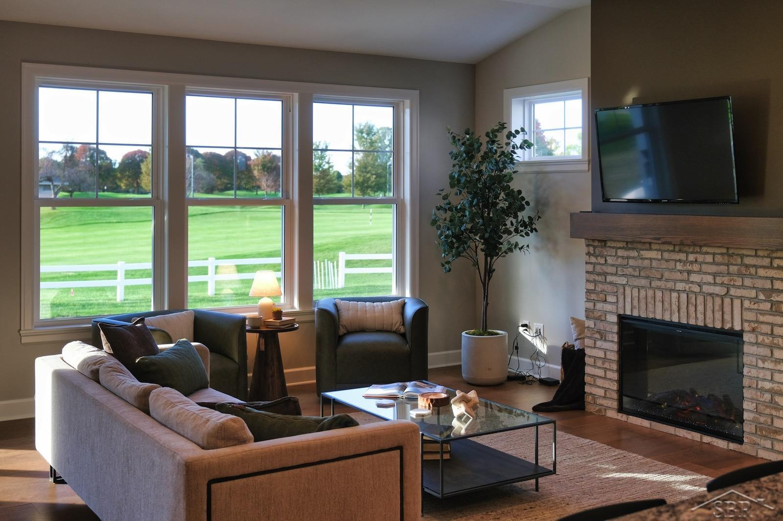 4265 Village Green Drive, Freeland, MI 48623 — Photo 10