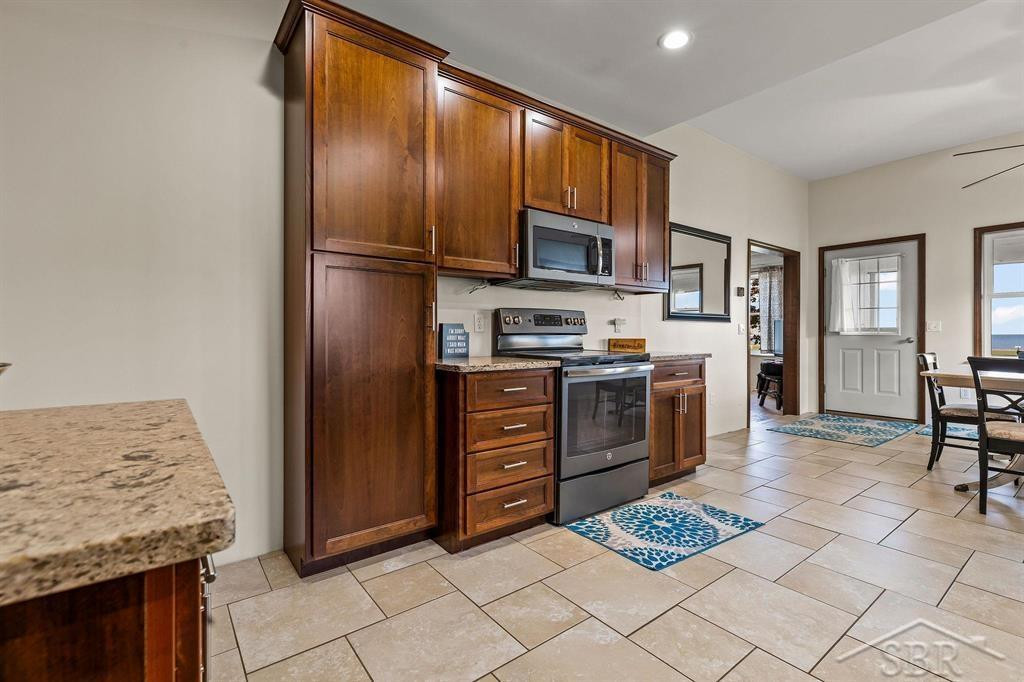 215 Water Street, Harbor Beach, MI 48441 — Photo 8