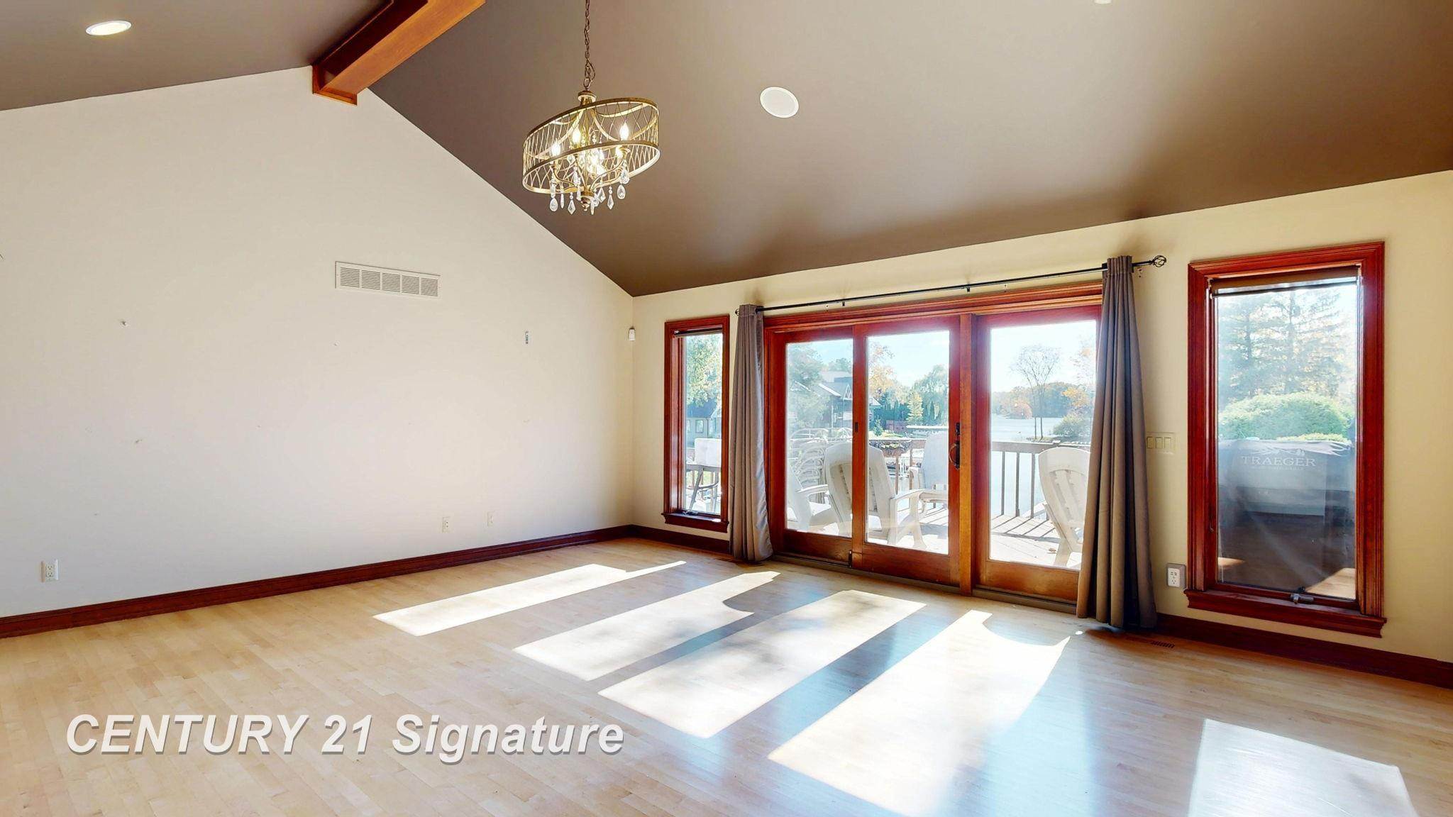 7335 Surfwood Drive, Fenton, MI 48430 — Photo 12