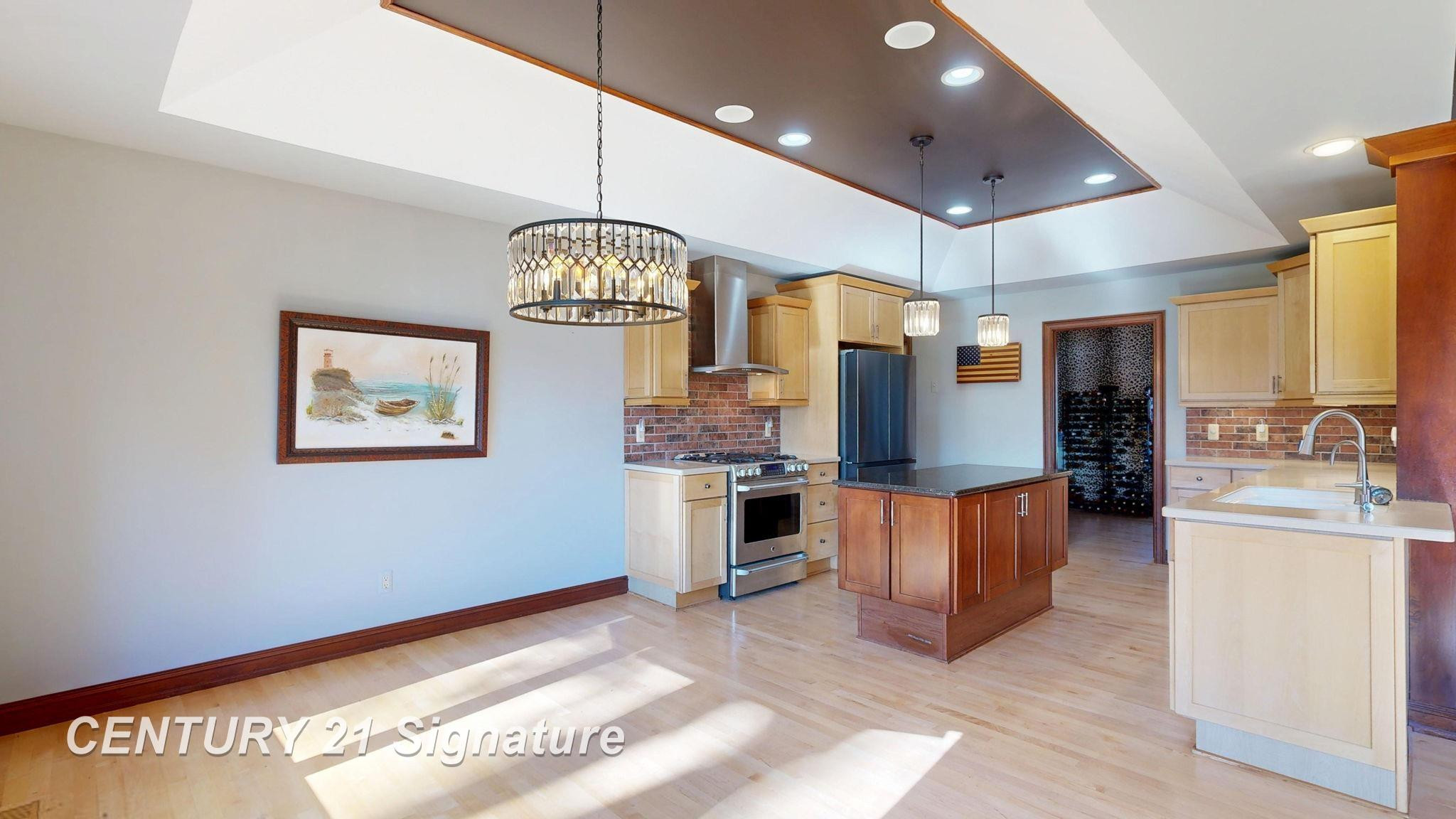 7335 Surfwood Drive, Fenton, MI 48430 — Photo 14