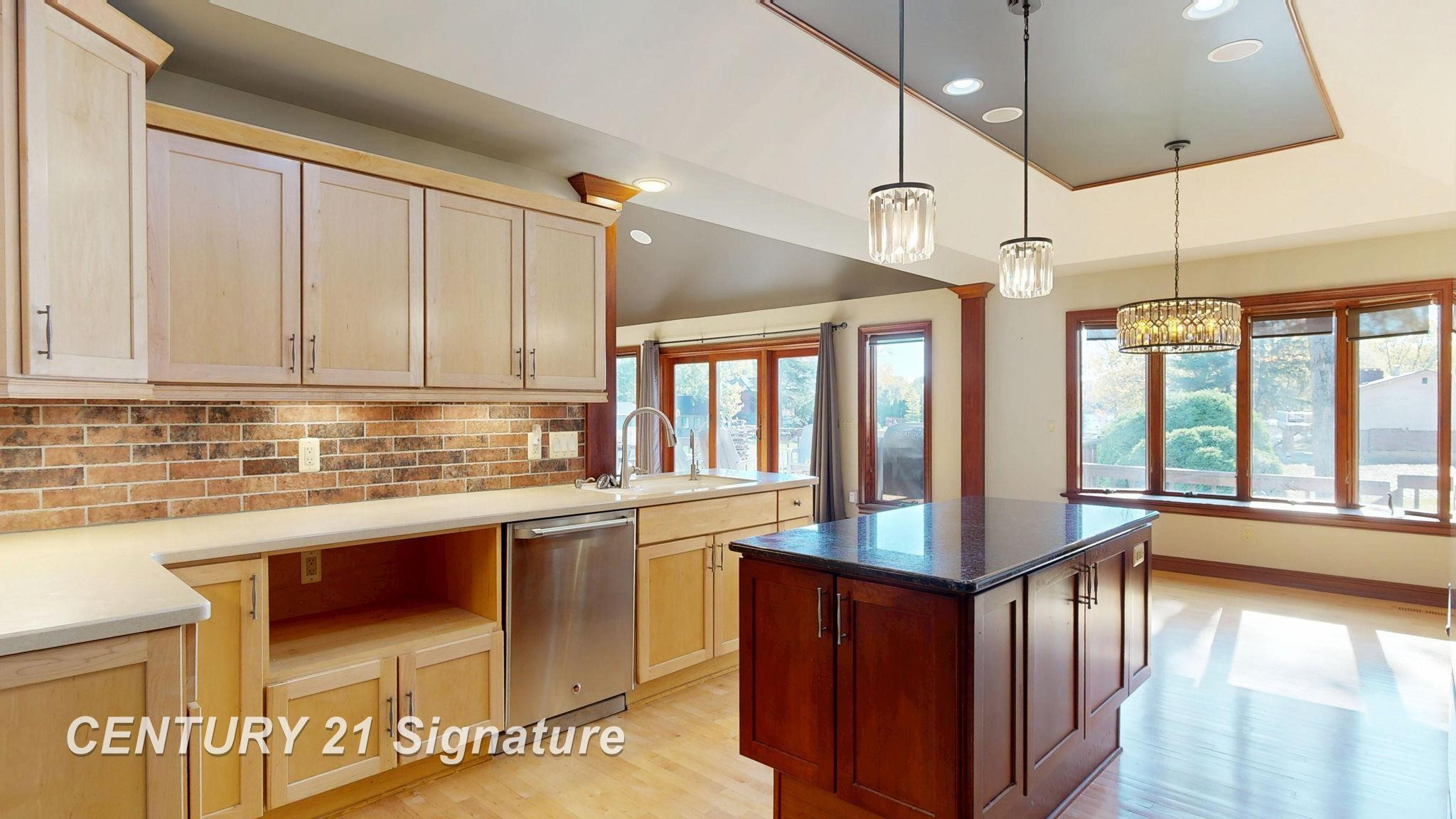 7335 Surfwood Drive, Fenton, MI 48430 — Photo 19