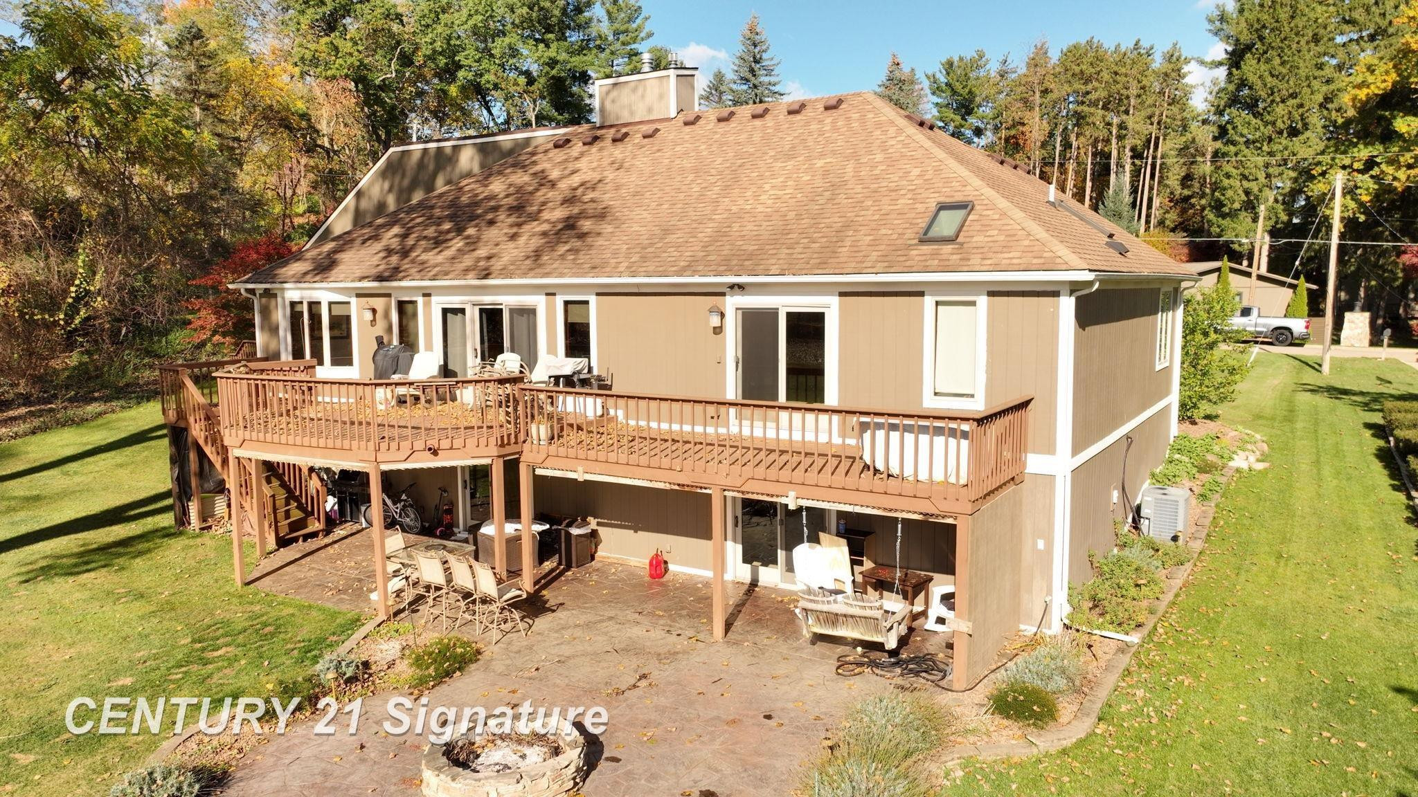 7335 Surfwood Drive, Fenton, MI 48430 — Photo 48