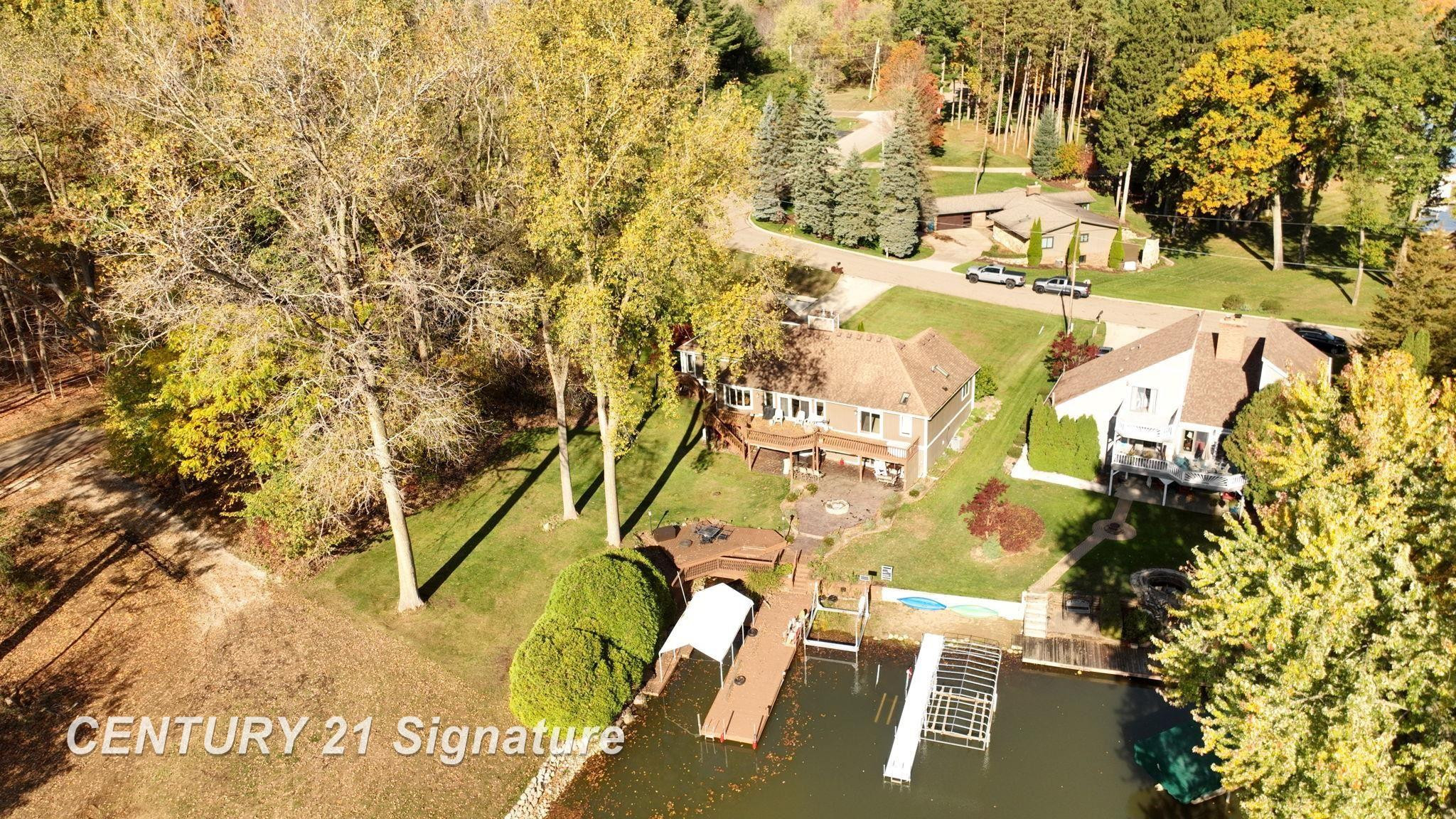7335 Surfwood Drive, Fenton, MI 48430 — Photo 56