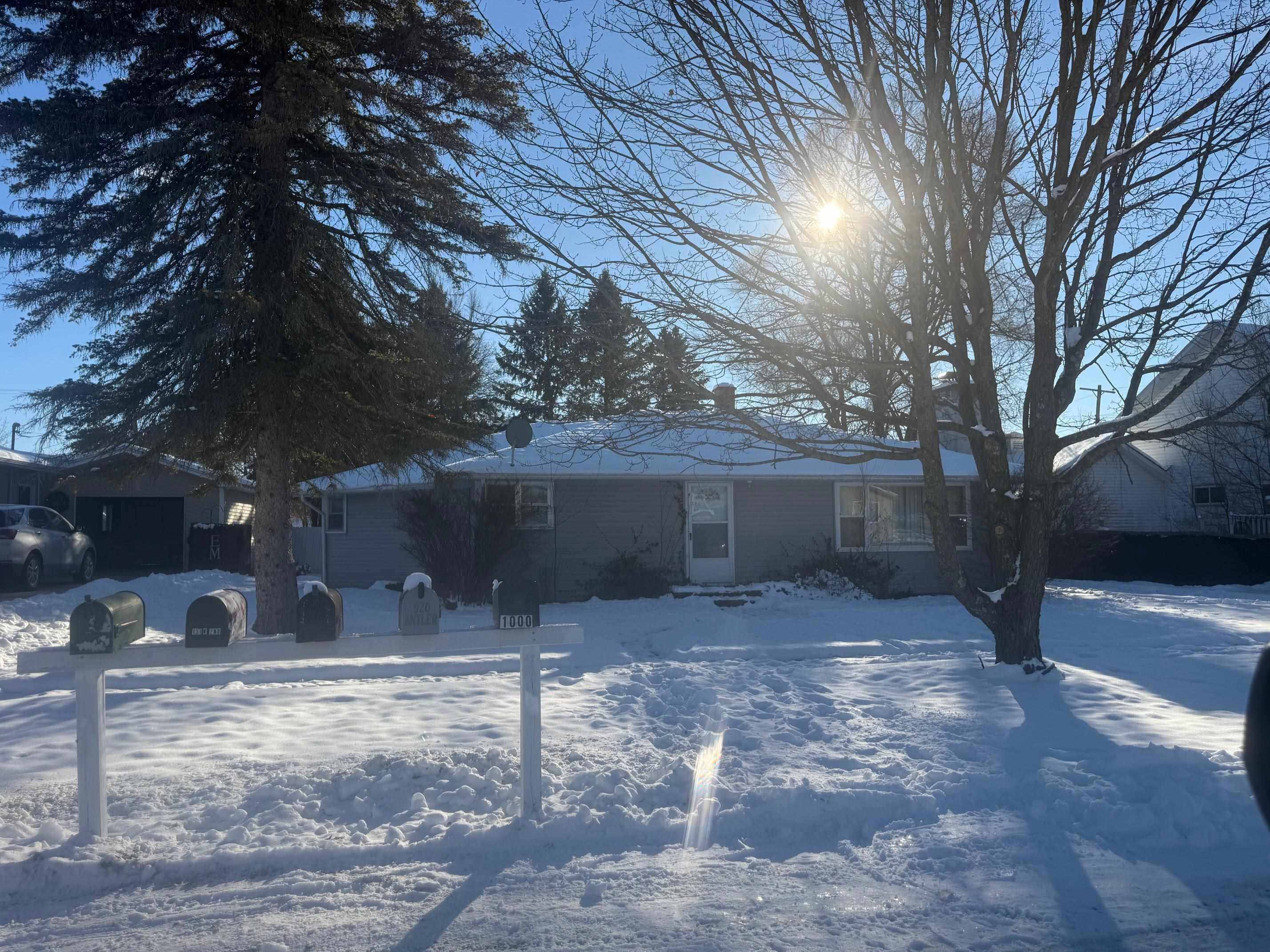 133 W 2ND Street, Gladwin, MI 48624 — Photo 3