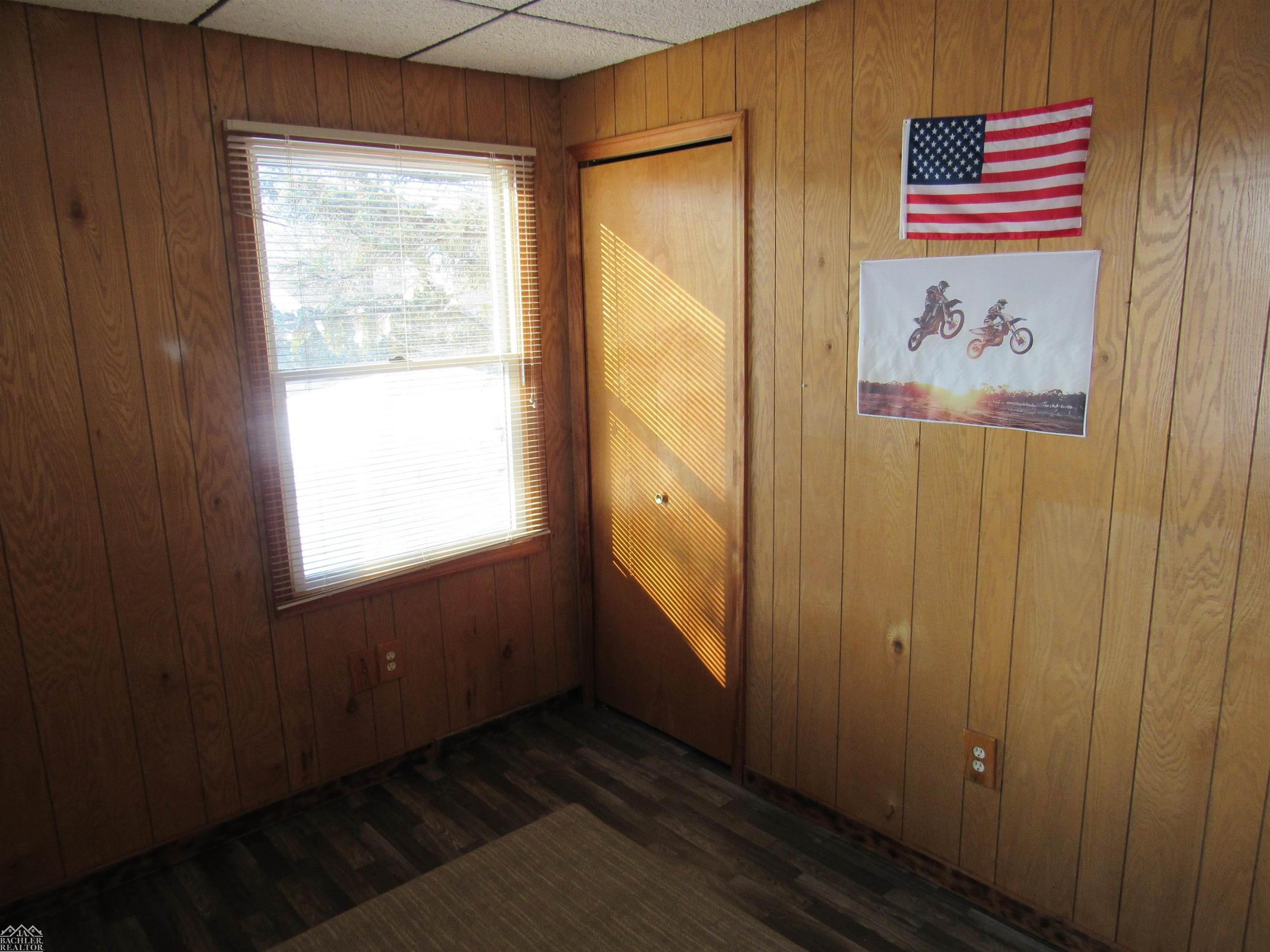7640 River Road, MI — Photo 18