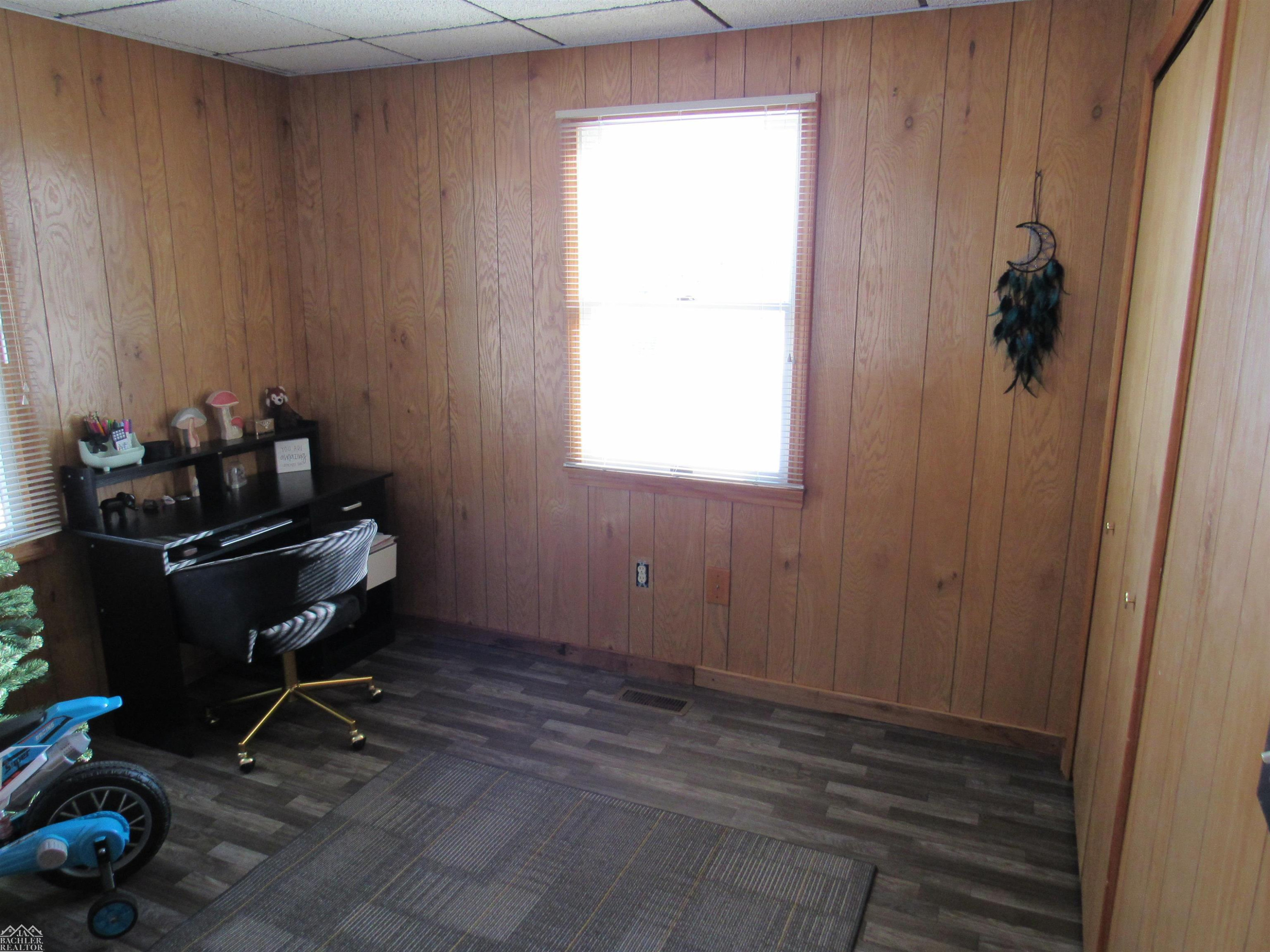 7640 River Road, MI — Photo 21
