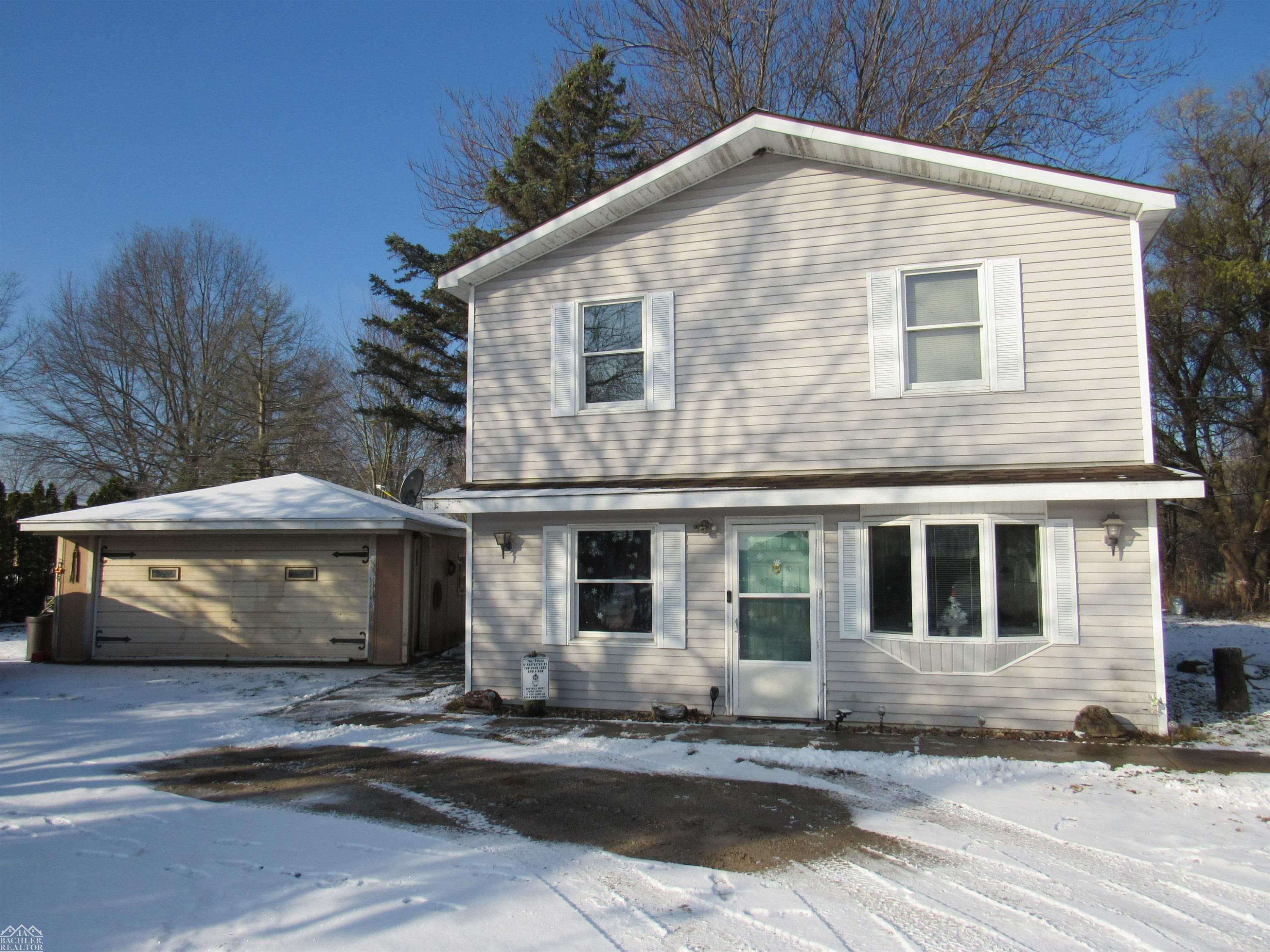 7640 River Road, MI — Photo 36