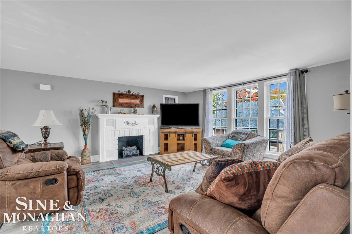 6124 River Road, MI — Photo 22