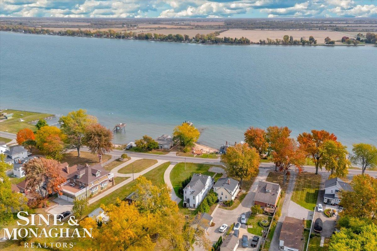 6124 River Road, MI — Photo 47