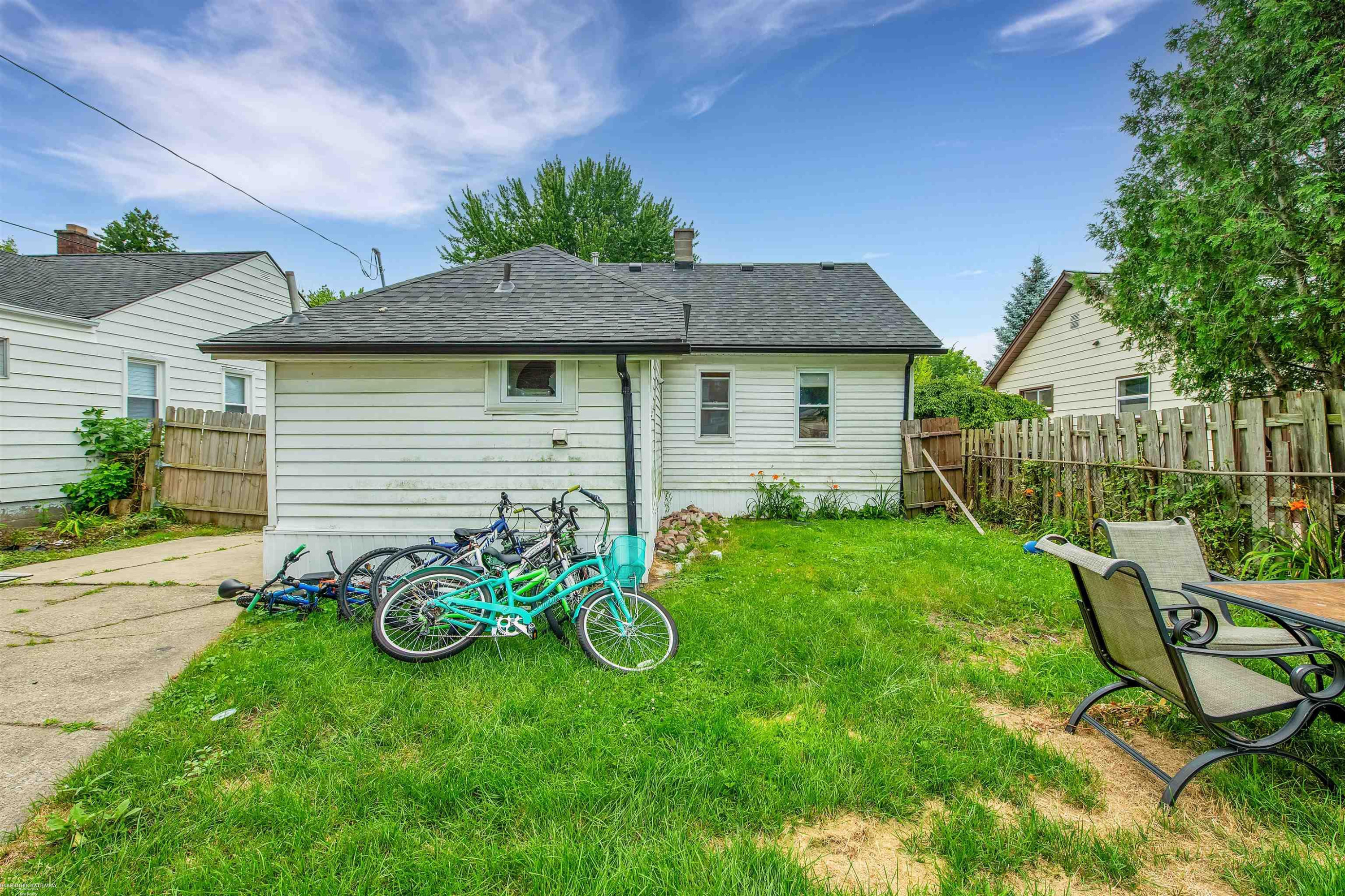 5056 Lafontaine Street, Grosse Pointe, MI 48236 — Photo 18