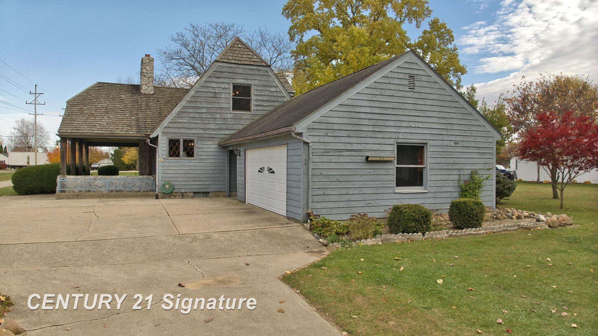 766 S Main Street, Chesaning, MI 48616 — Photo 4