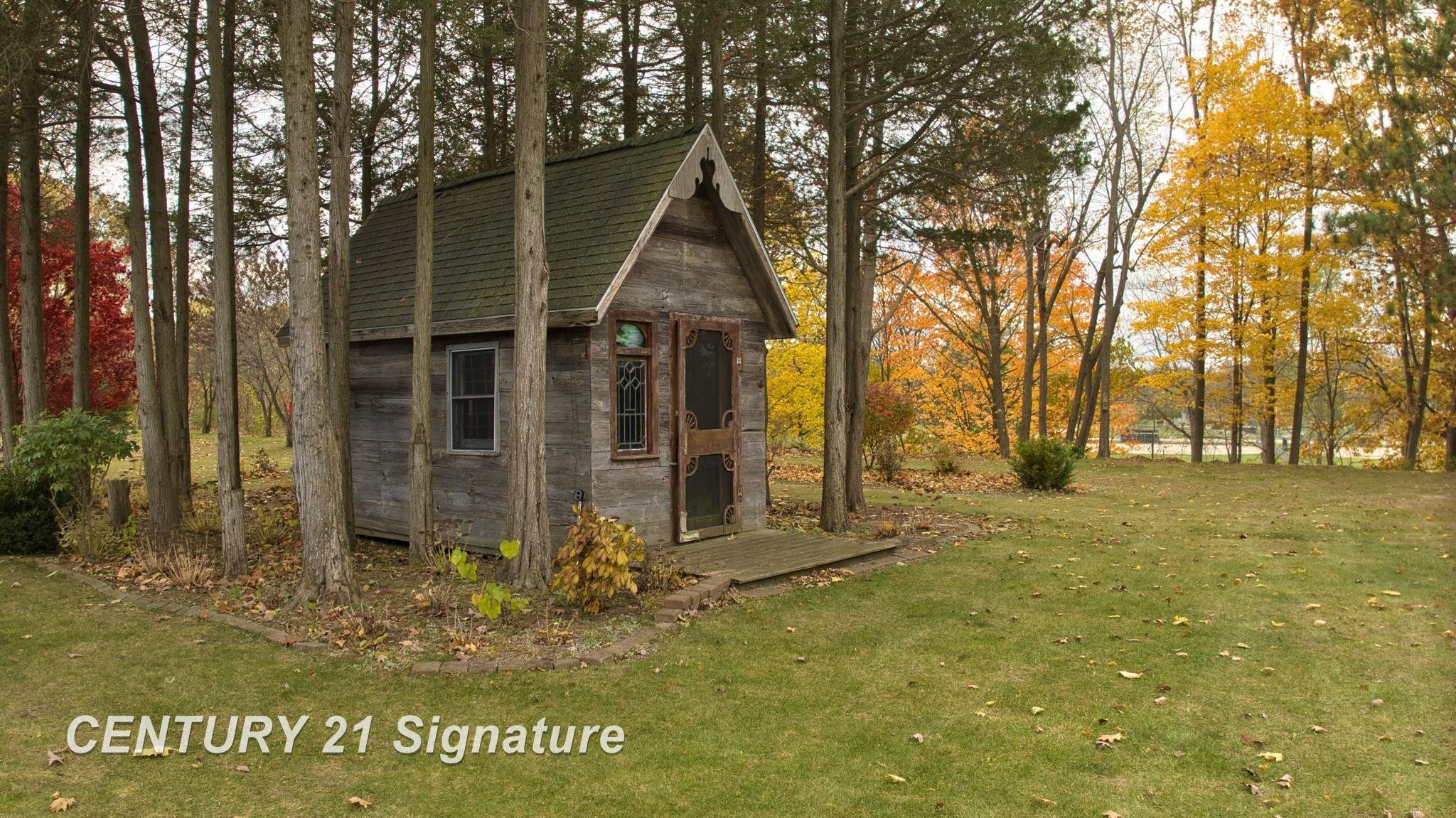 766 S Main Street, Chesaning, MI 48616 — Photo 18