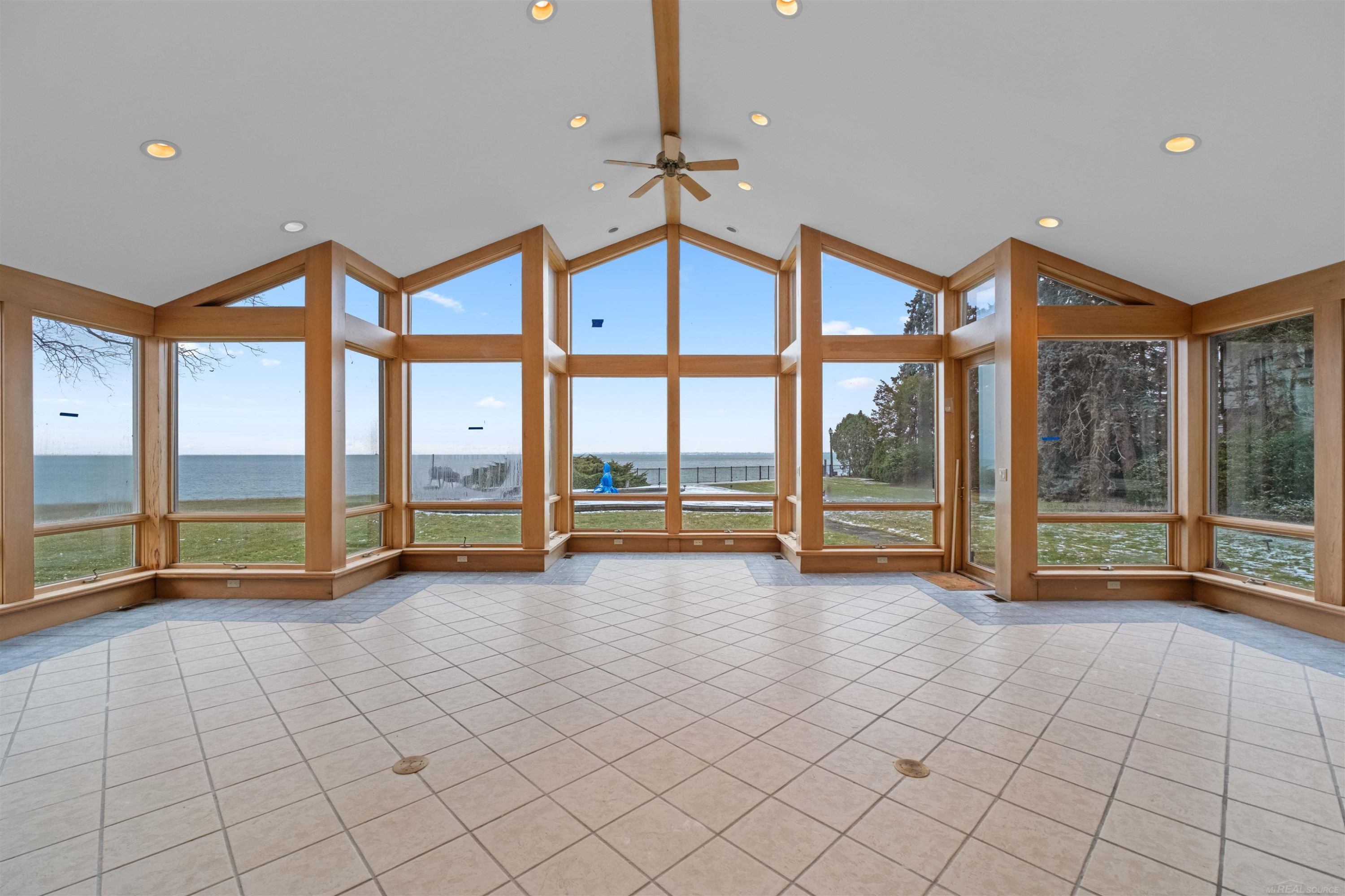 801 Park Lane, Grosse Pointe Park, MI 48230 — Photo 17