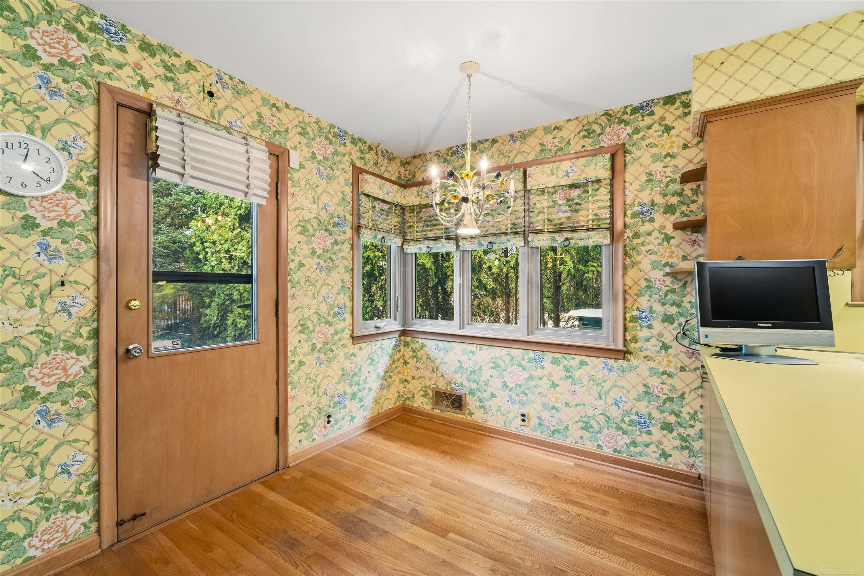 801 Park Lane, Grosse Pointe Park, MI 48230 — Photo 29