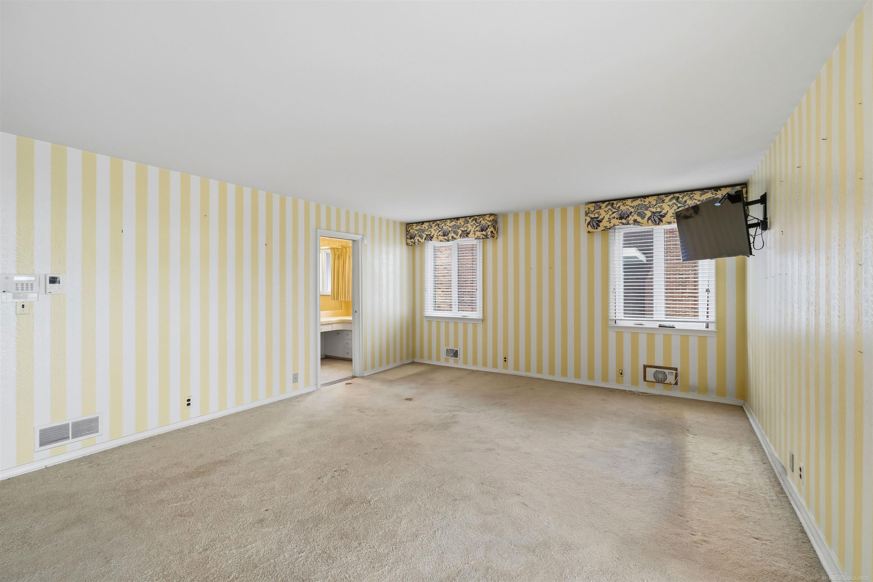801 Park Lane, Grosse Pointe Park, MI 48230 — Photo 38