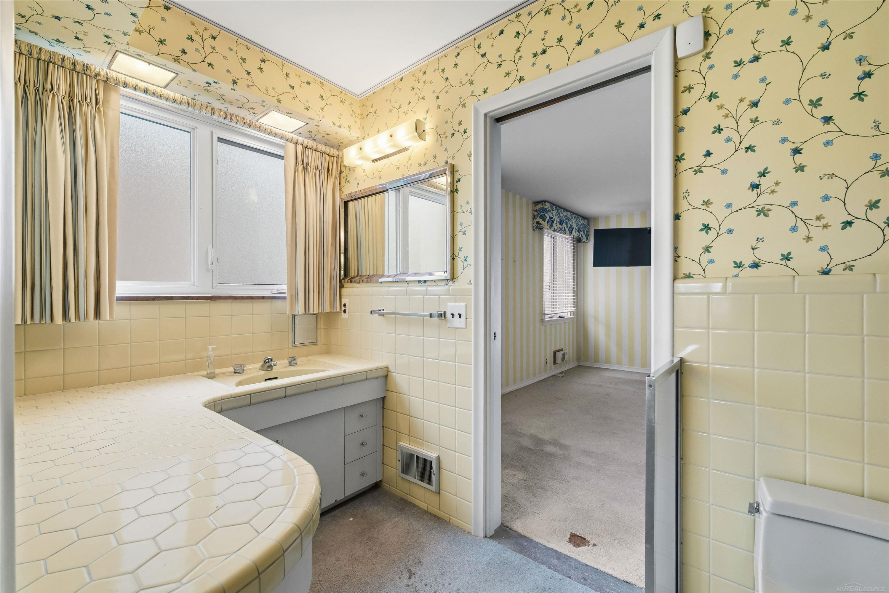 801 Park Lane, Grosse Pointe Park, MI 48230 — Photo 40