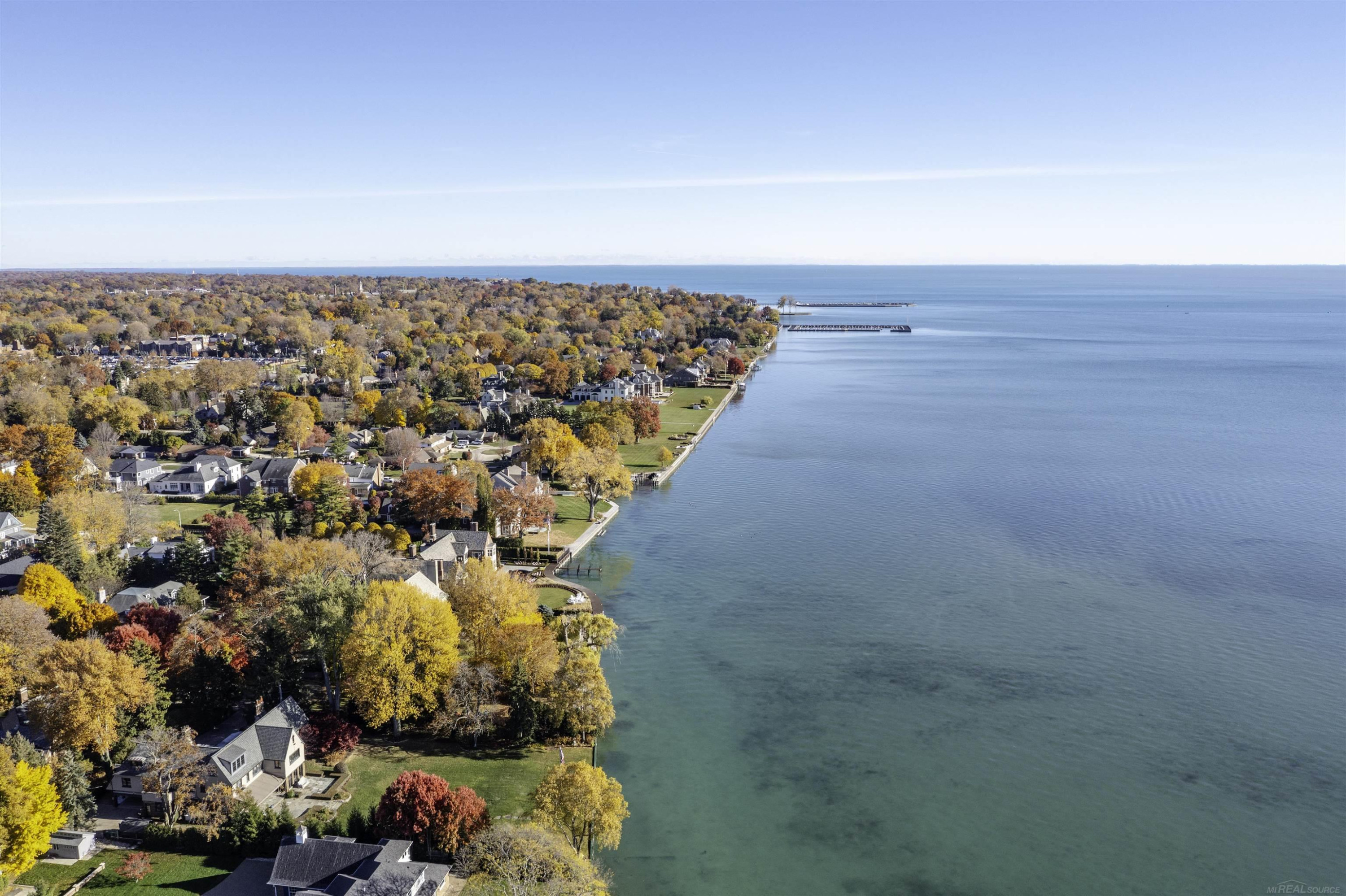 801 Park Lane, Grosse Pointe Park, MI 48230 — Photo 57