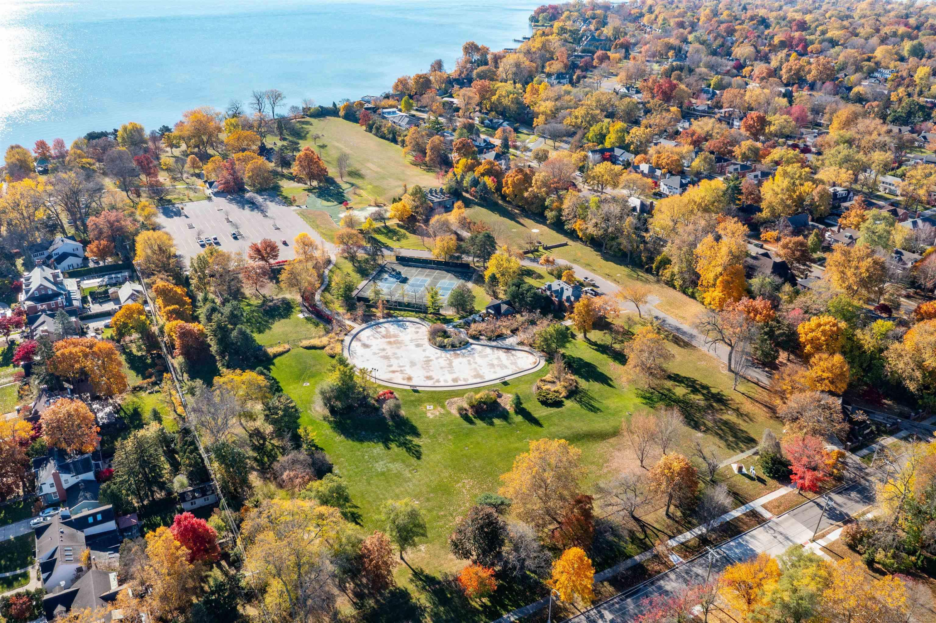 801 Park Lane, Grosse Pointe Park, MI 48230 — Photo 63