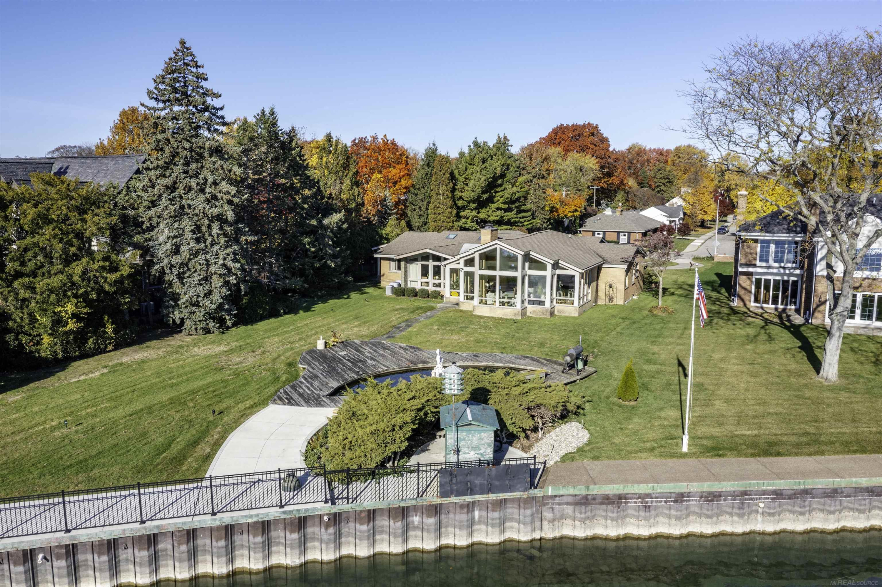 801 Park Lane, Grosse Pointe Park, MI 48230 — Photo 70
