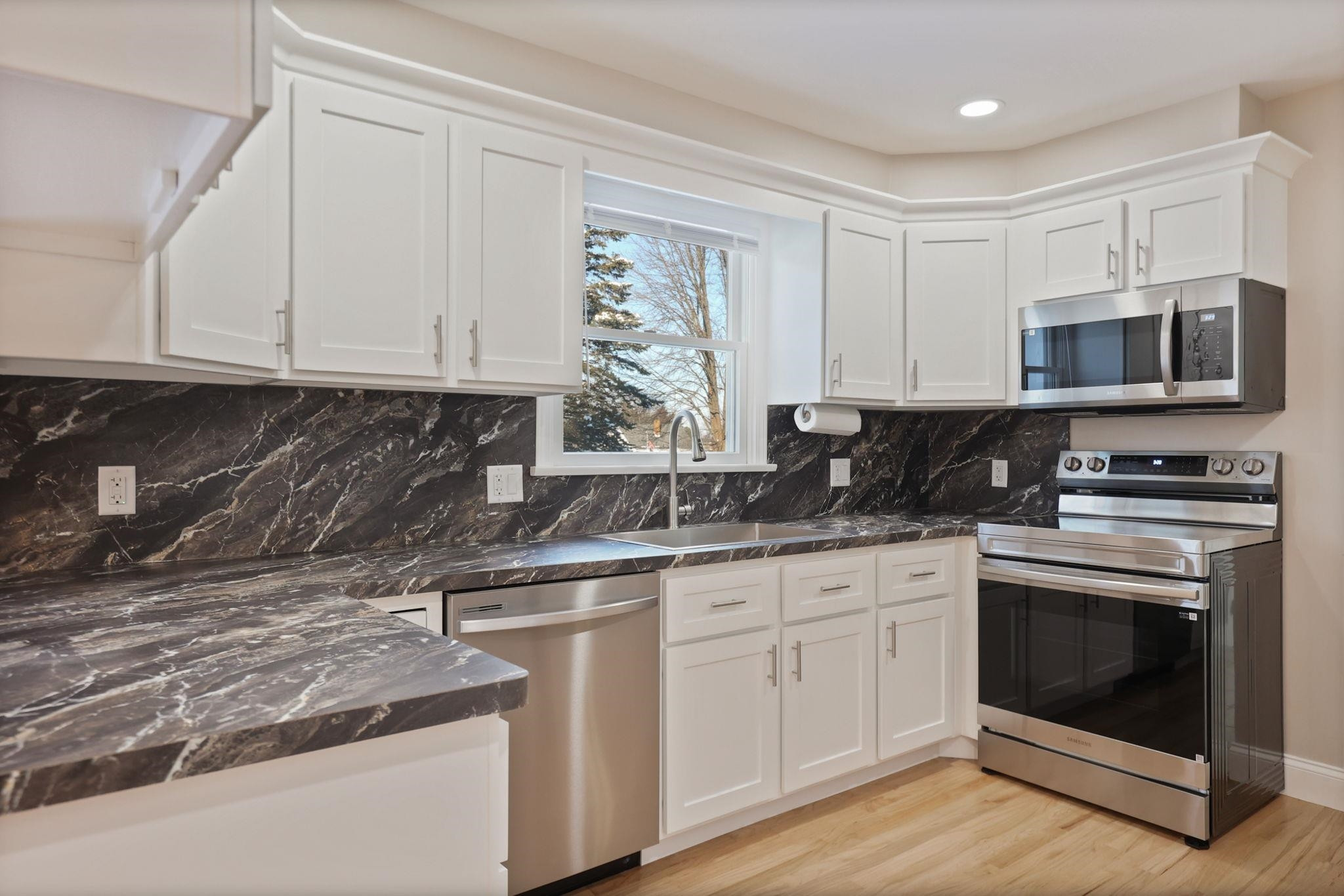 226 List Street, Frankenmuth, MI 48734 — Photo 17