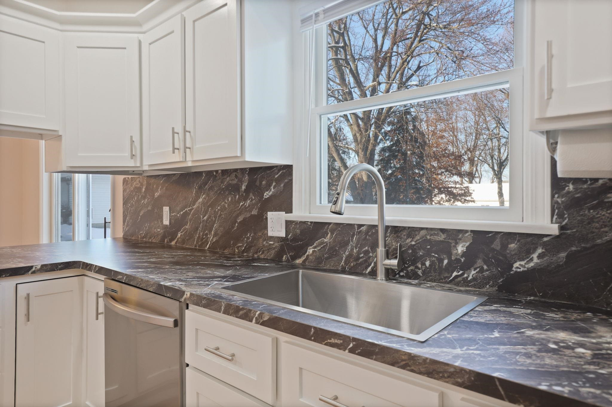 226 List Street, Frankenmuth, MI 48734 — Photo 18